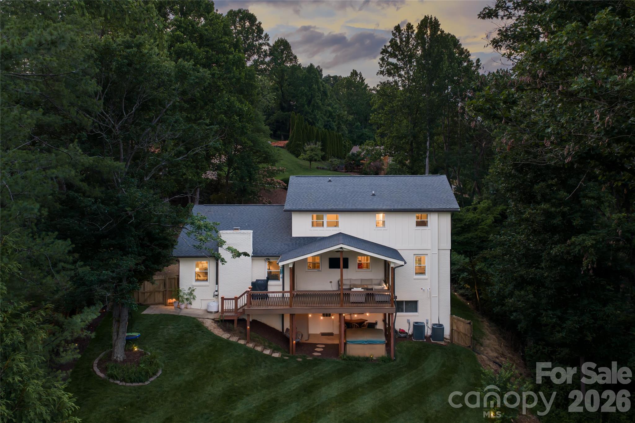 24 Audubon Drive — Asheville