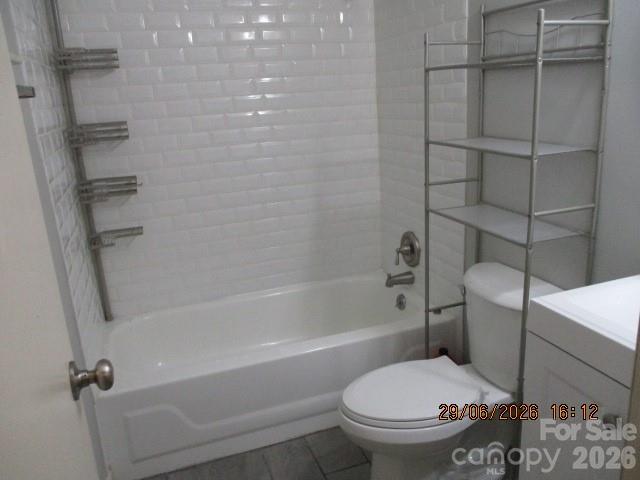 8631 Carmel Road — Charlotte