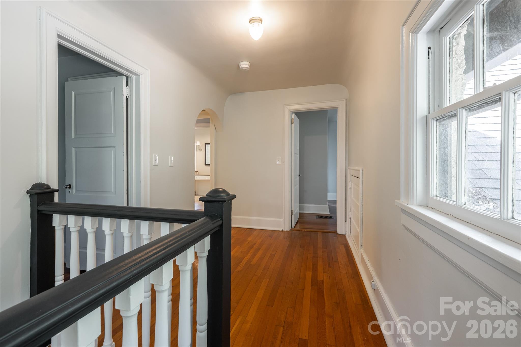 20 Buena Vista Road — Asheville