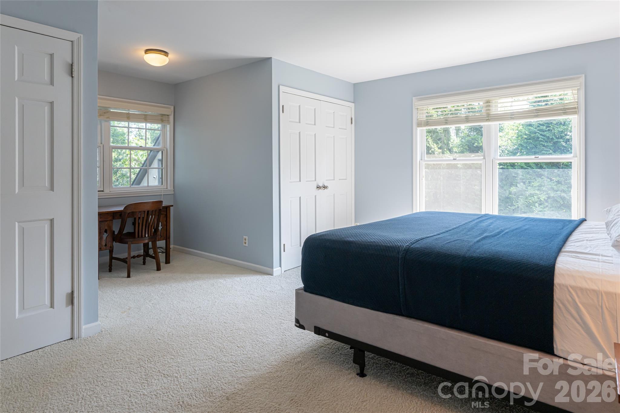 20 Buena Vista Road — Asheville