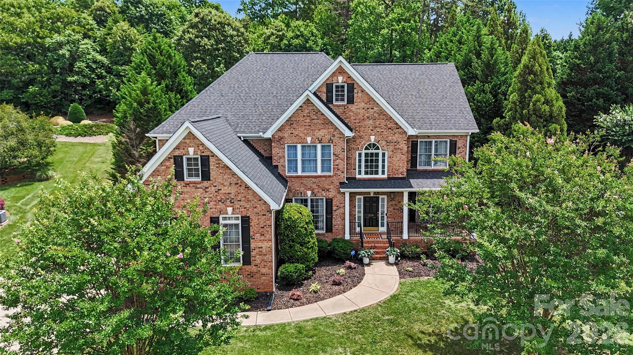 218 Crimson Orchard Drive — Mooresville