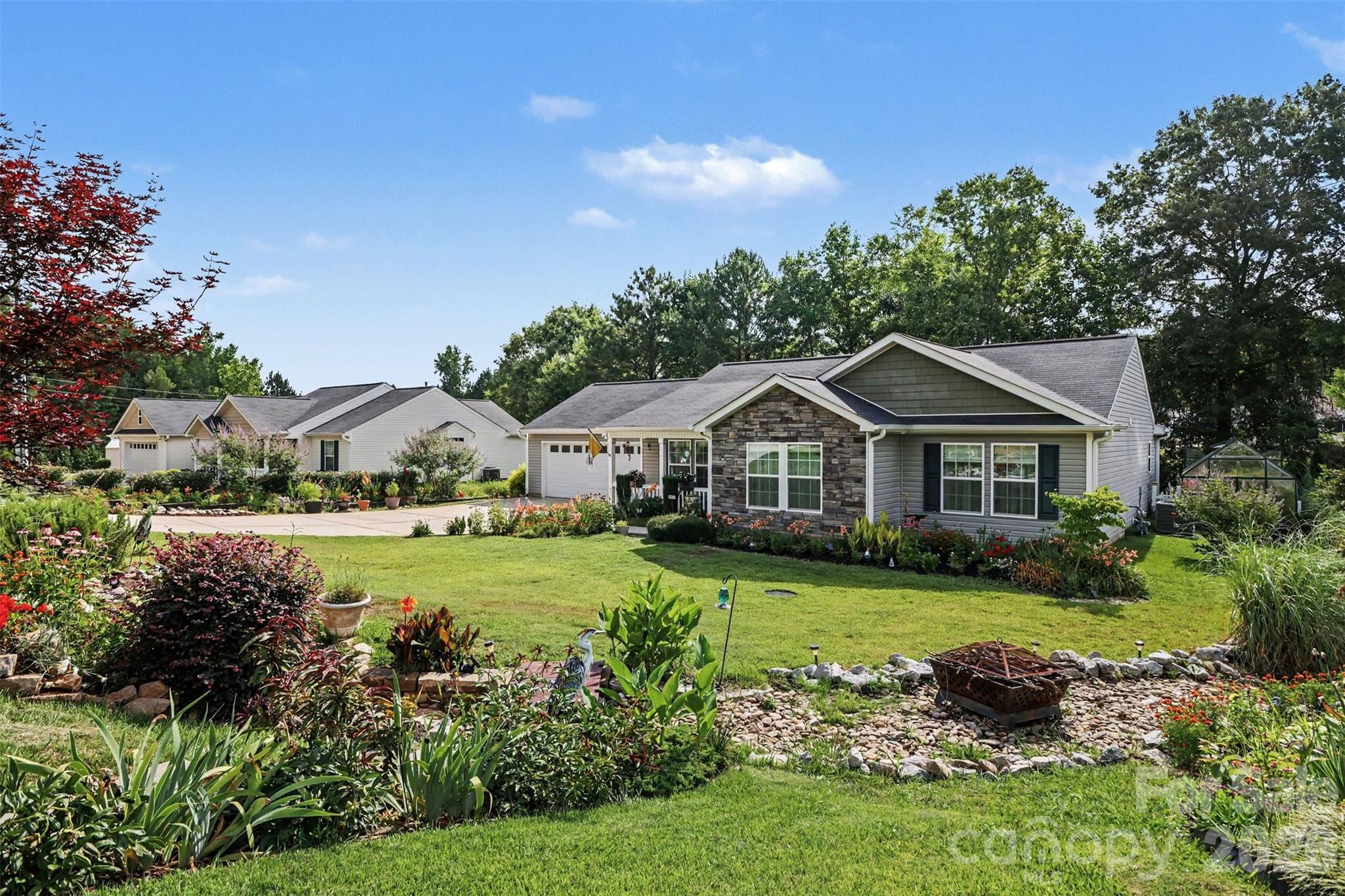 3116 Georgetown Road — Lancaster