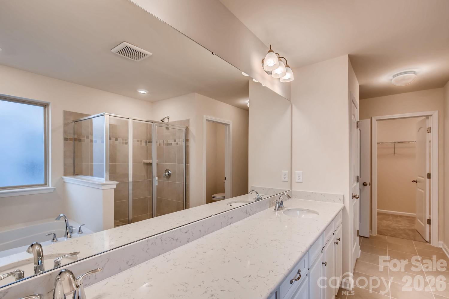 6418 Raffia Road — Charlotte