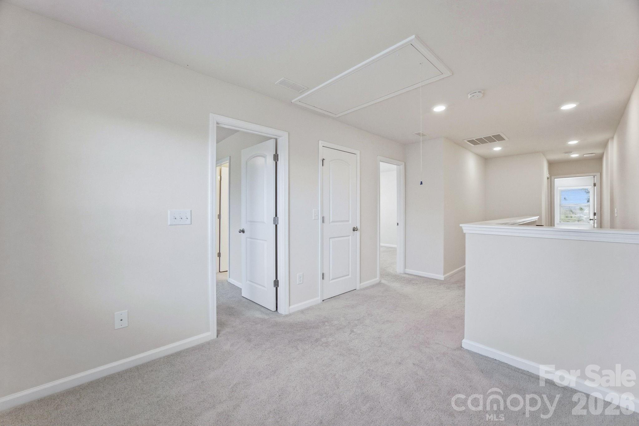 6418 Raffia Road — Charlotte