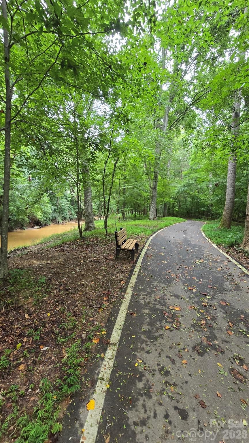 8312 Compton acres Lane — Waxhaw