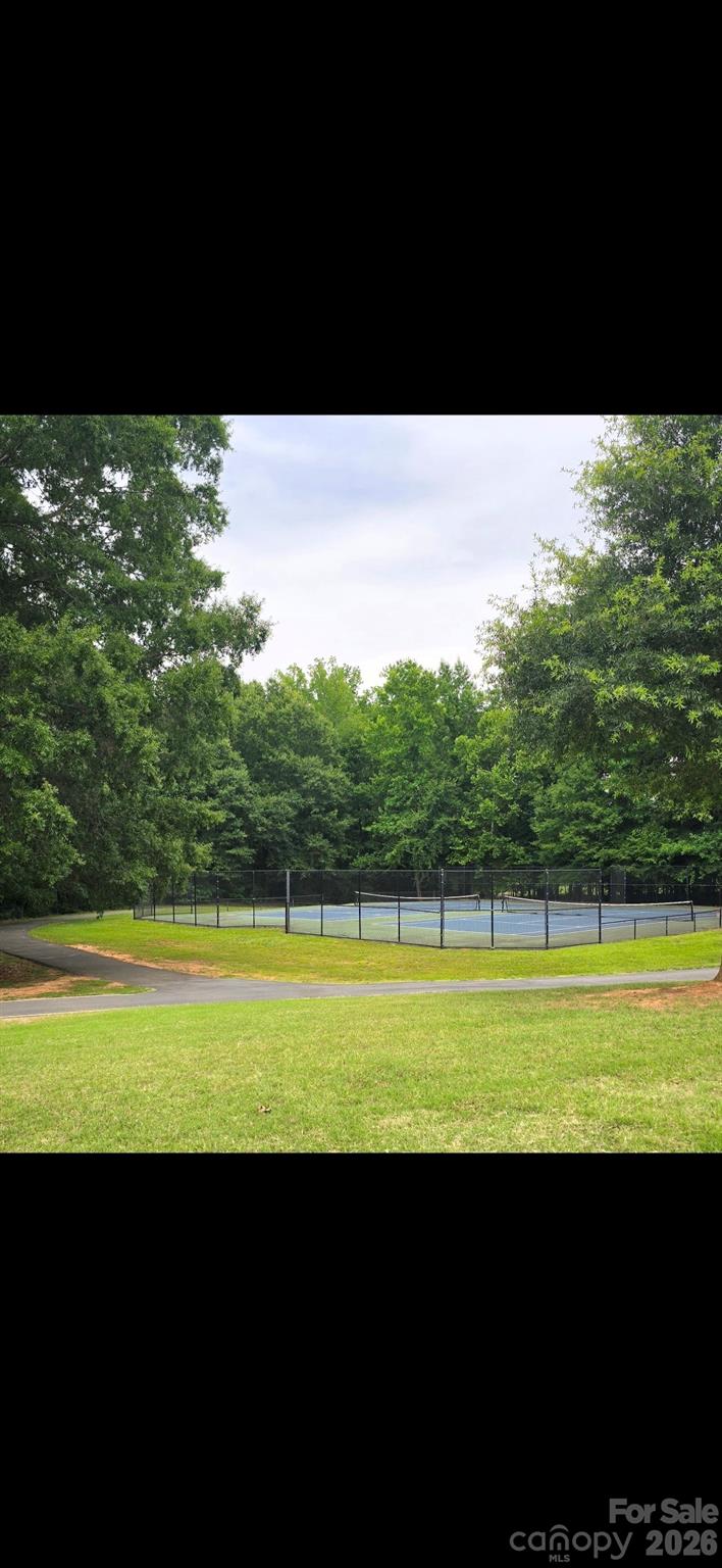 8312 Compton acres Lane — Waxhaw