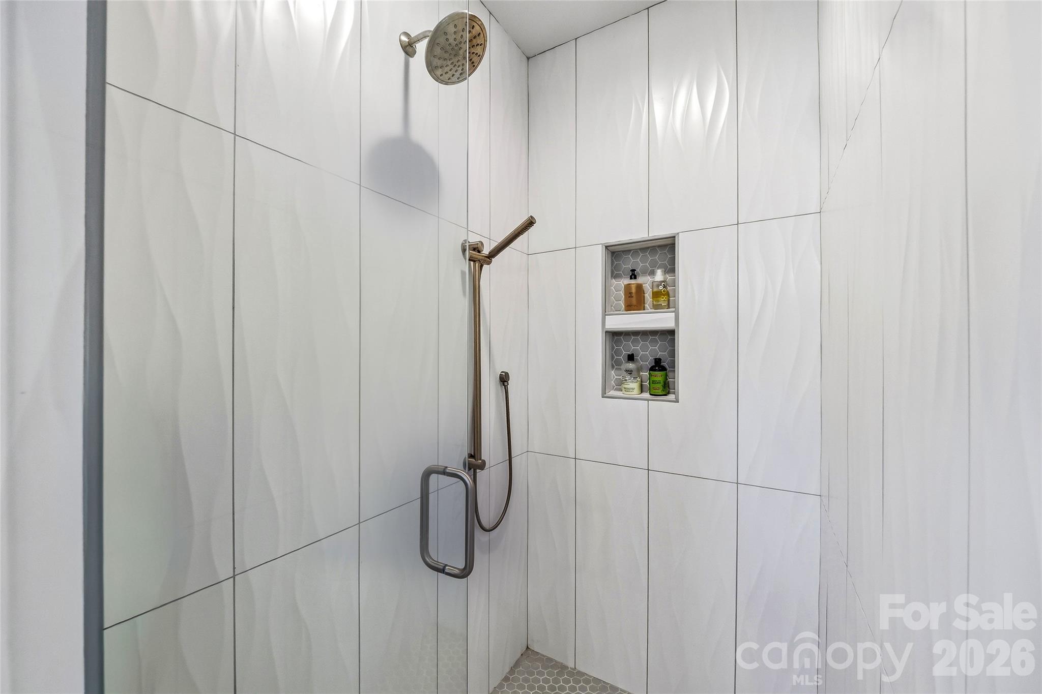 25 E Williams Meadow Court — Hendersonville