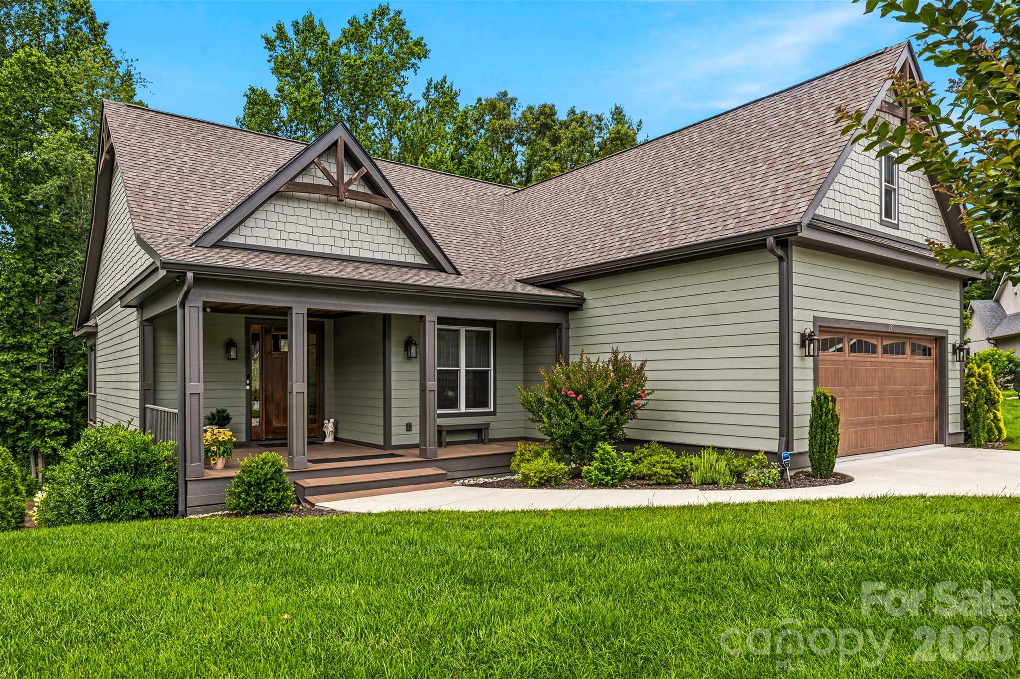 25 E Williams Meadow Court — Hendersonville