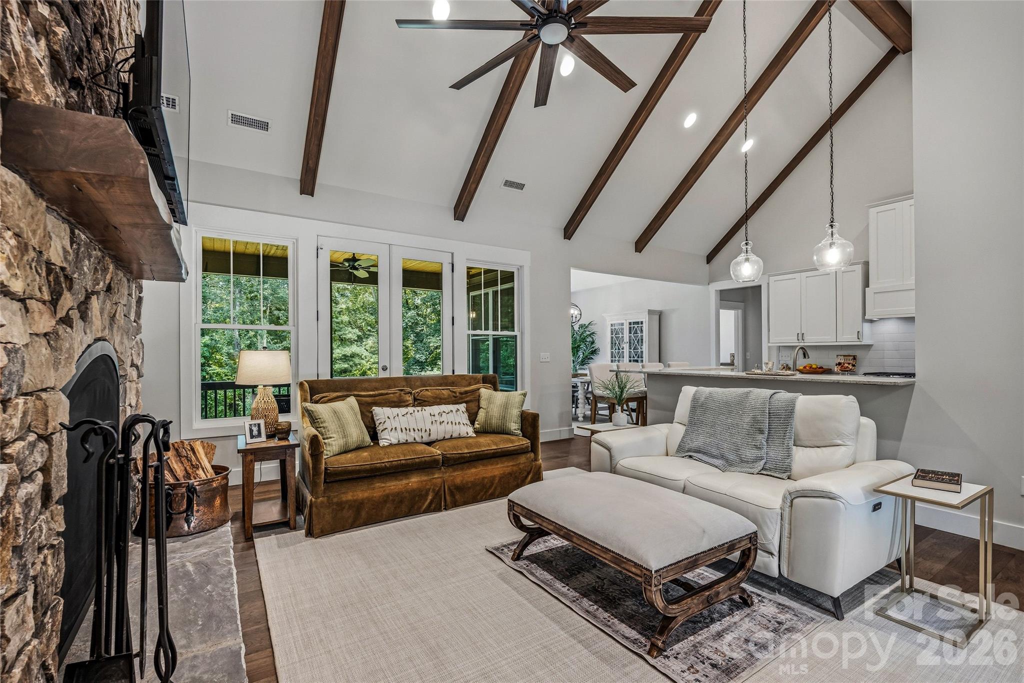 25 E Williams Meadow Court — Hendersonville