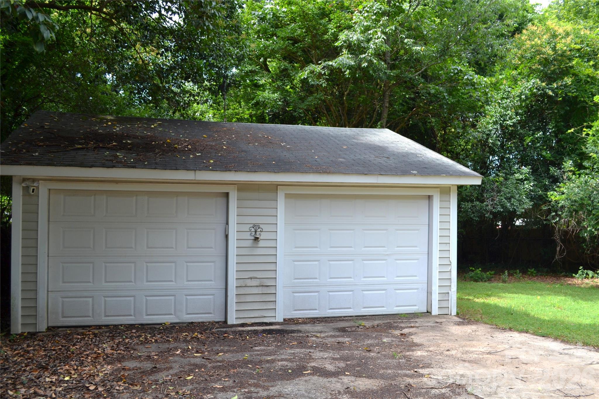 827 Mohigan Street — Charlotte