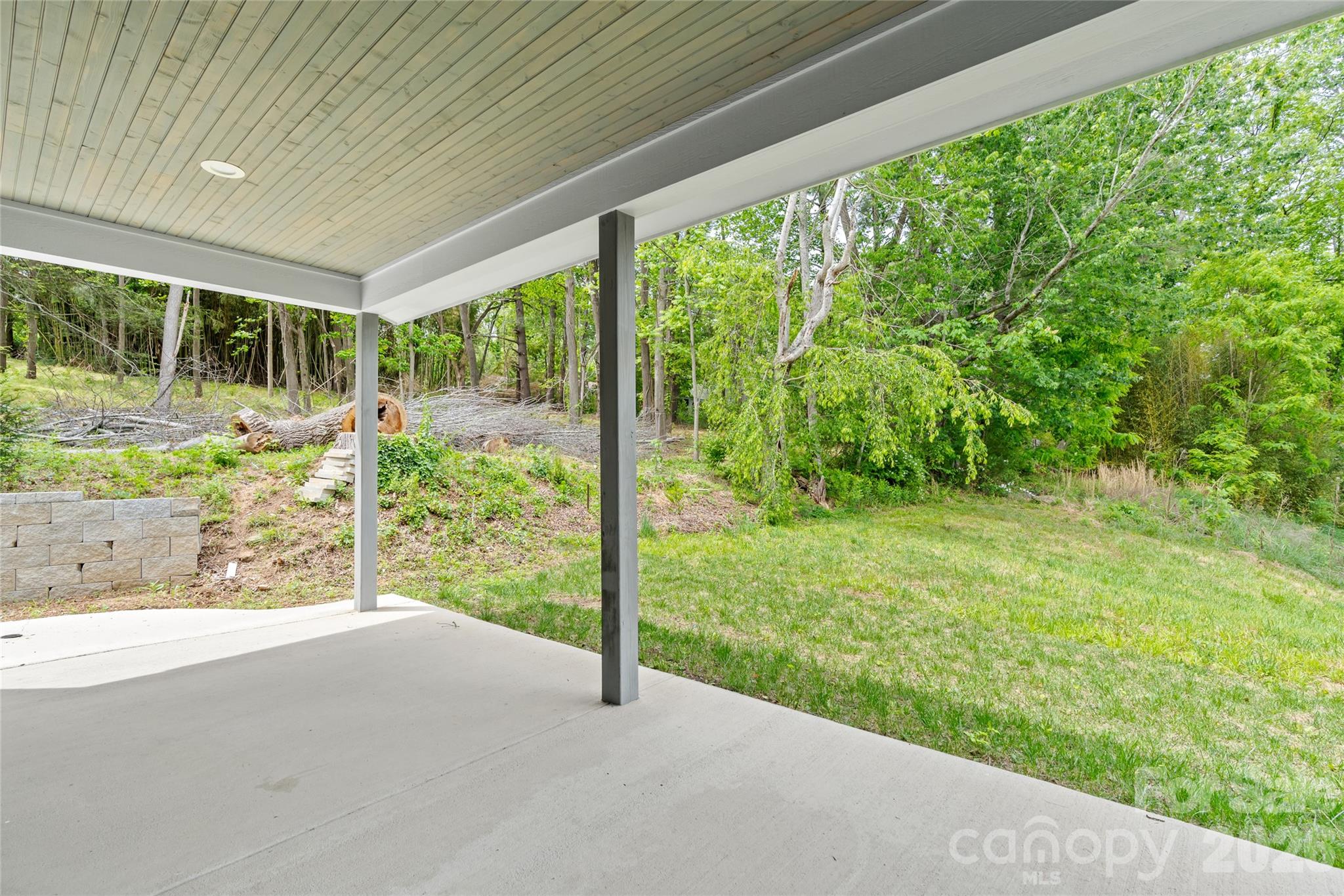 128 Rock Hill Road — Asheville