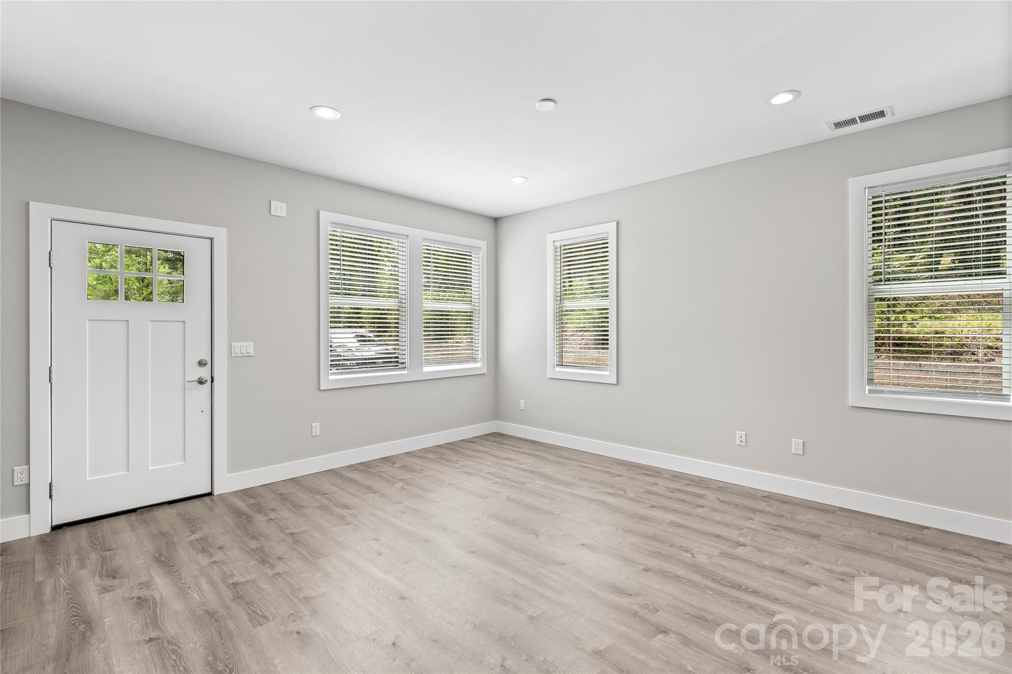 128 Rock Hill Road — Asheville