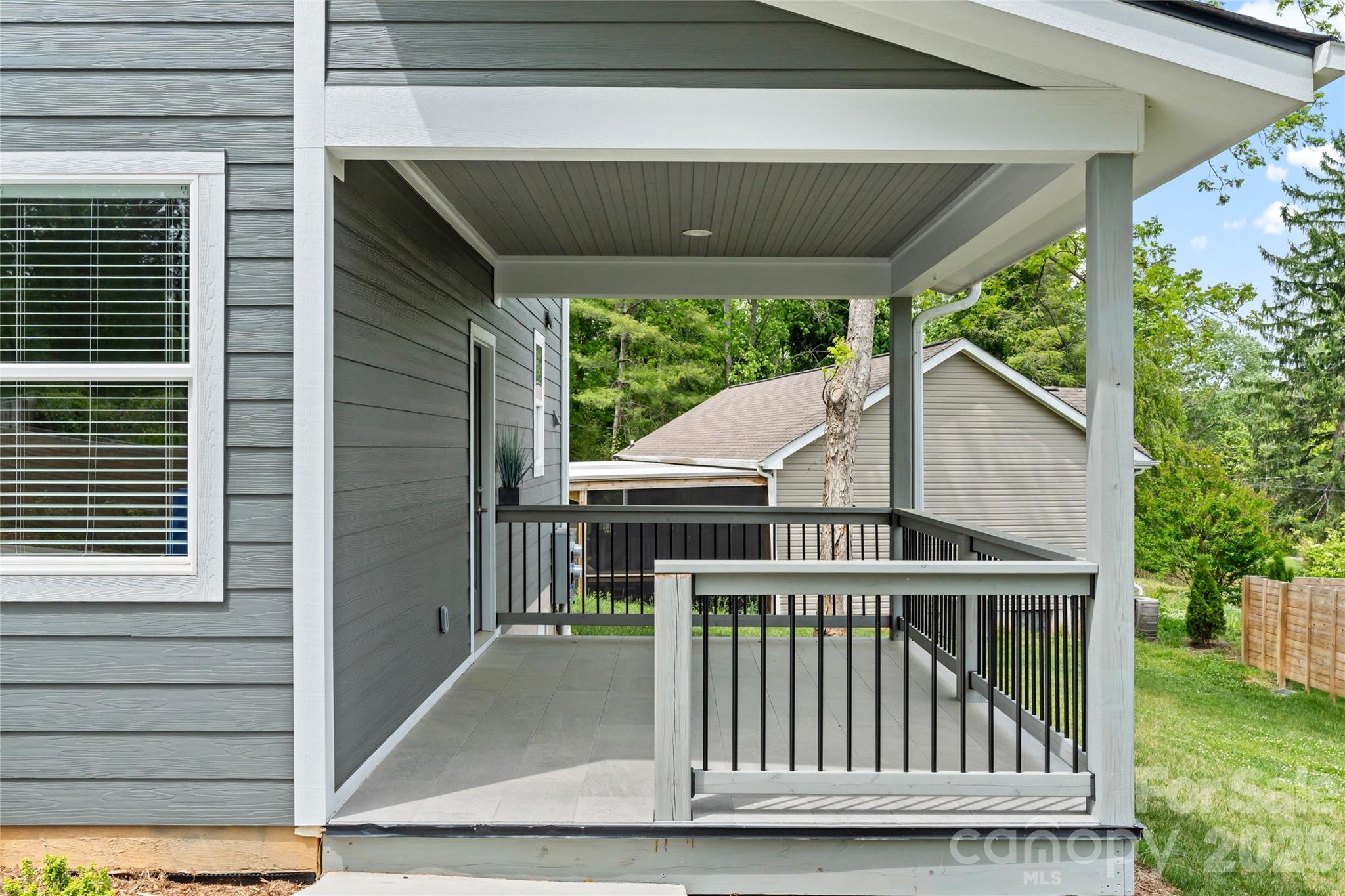 128 Rock Hill Road — Asheville