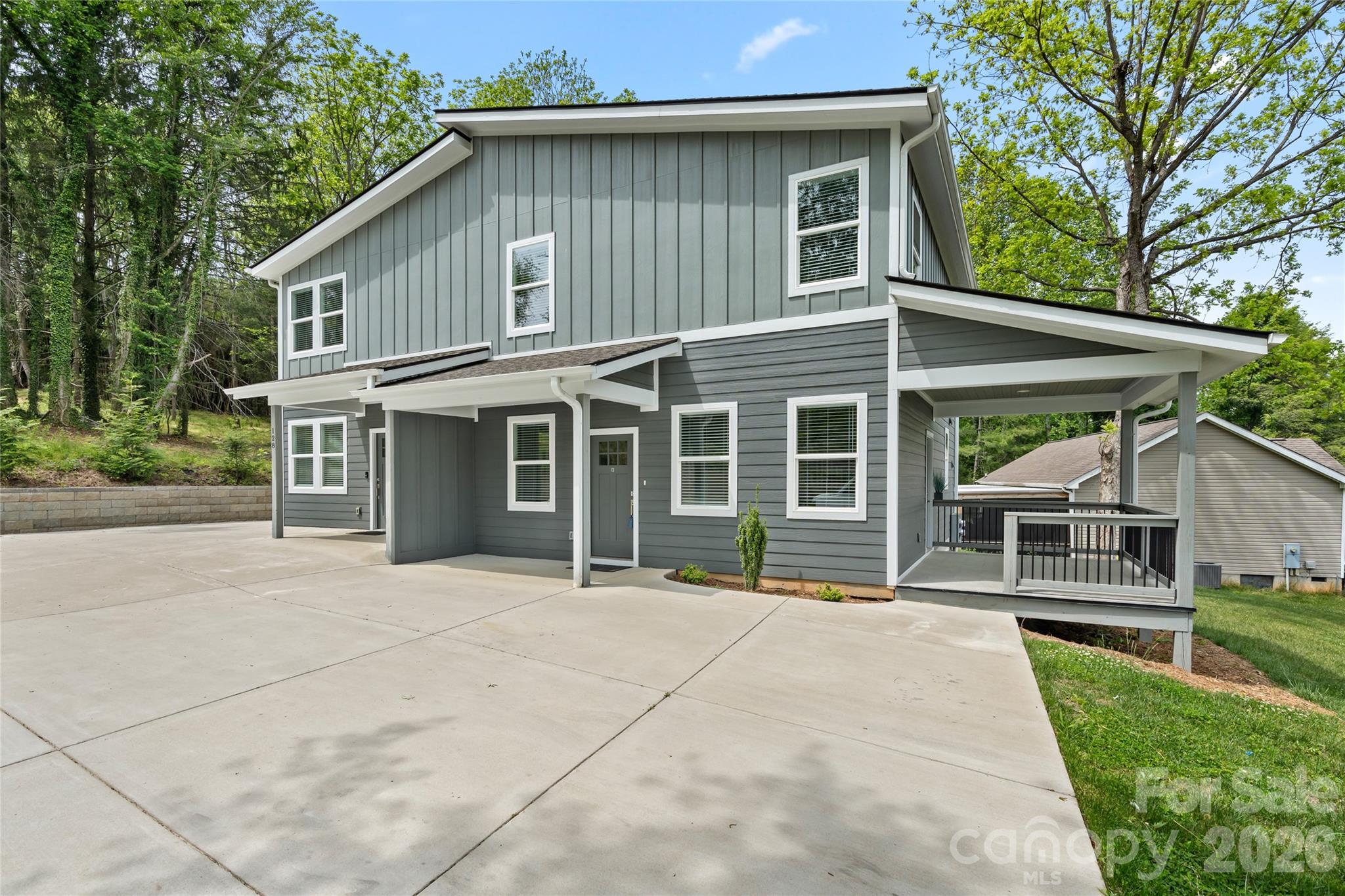 128 Rock Hill Road — Asheville