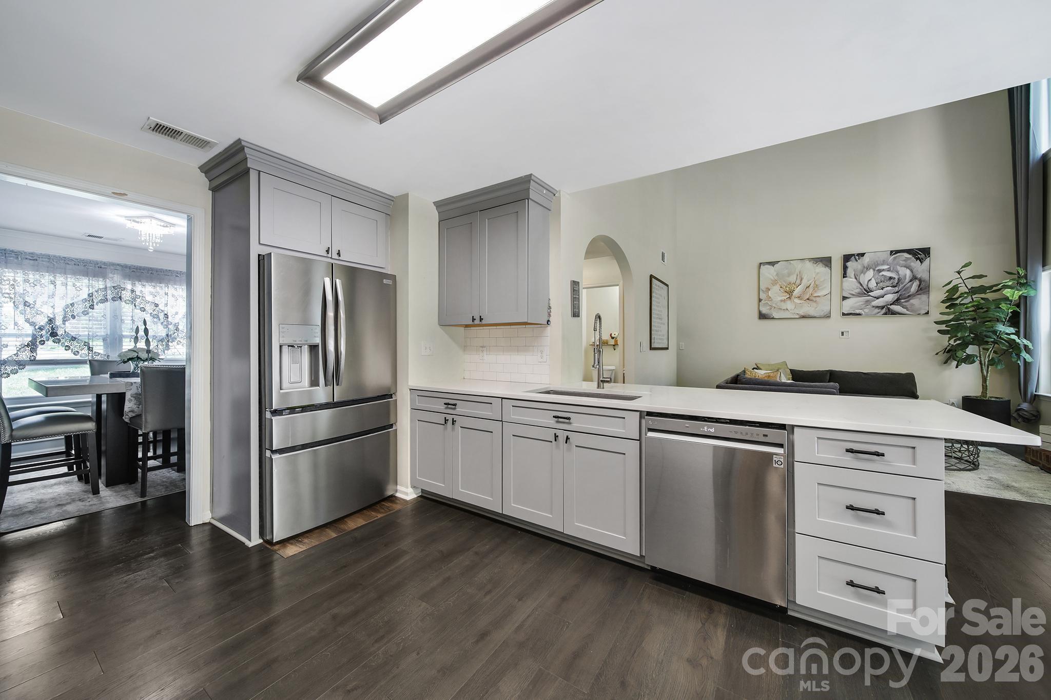 14338 Crown Harbor Drive — Charlotte