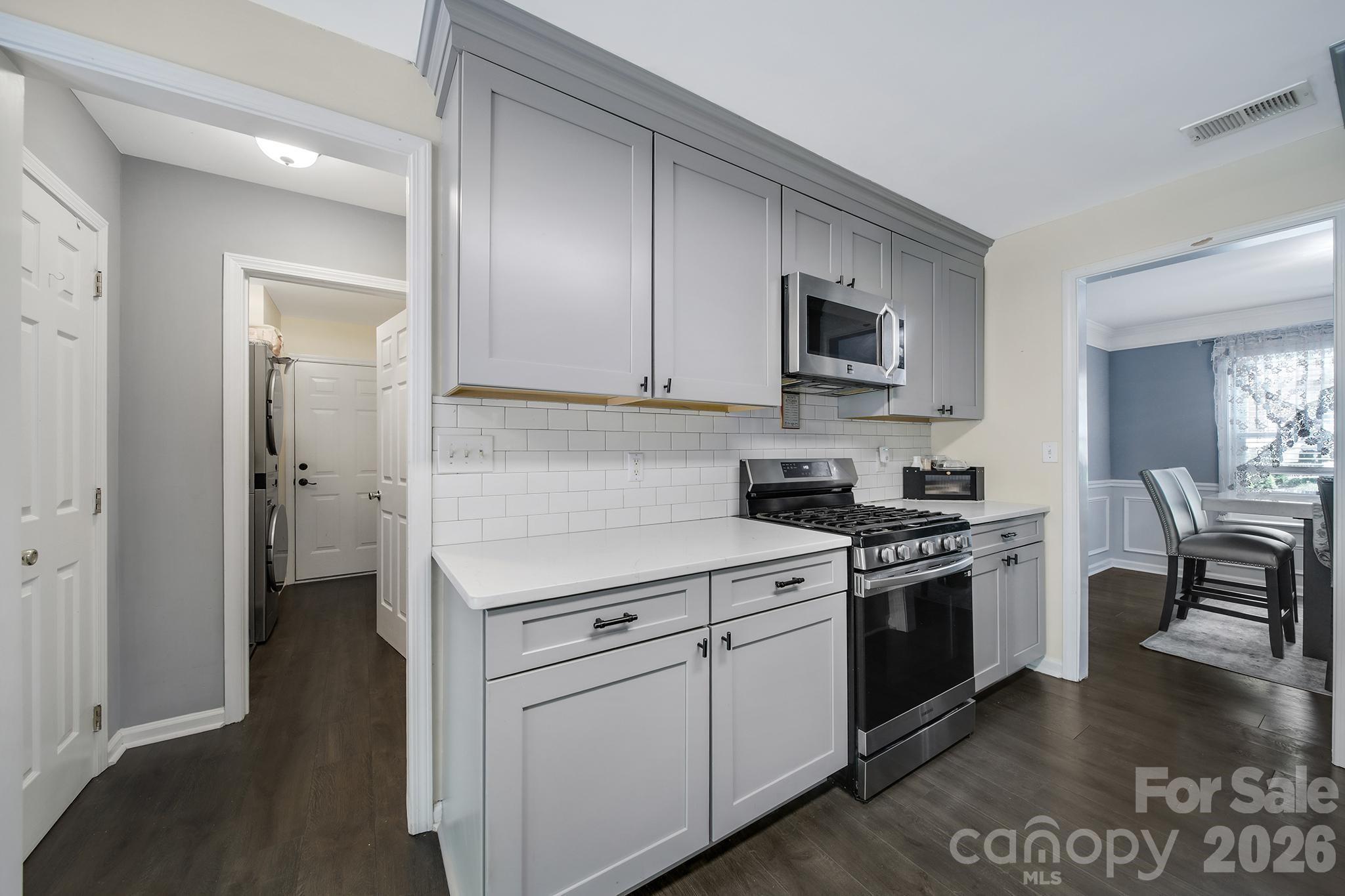 14338 Crown Harbor Drive — Charlotte