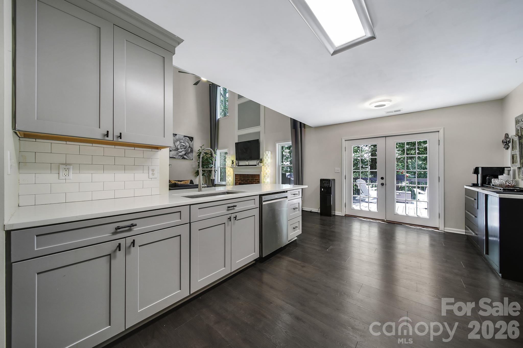 14338 Crown Harbor Drive — Charlotte