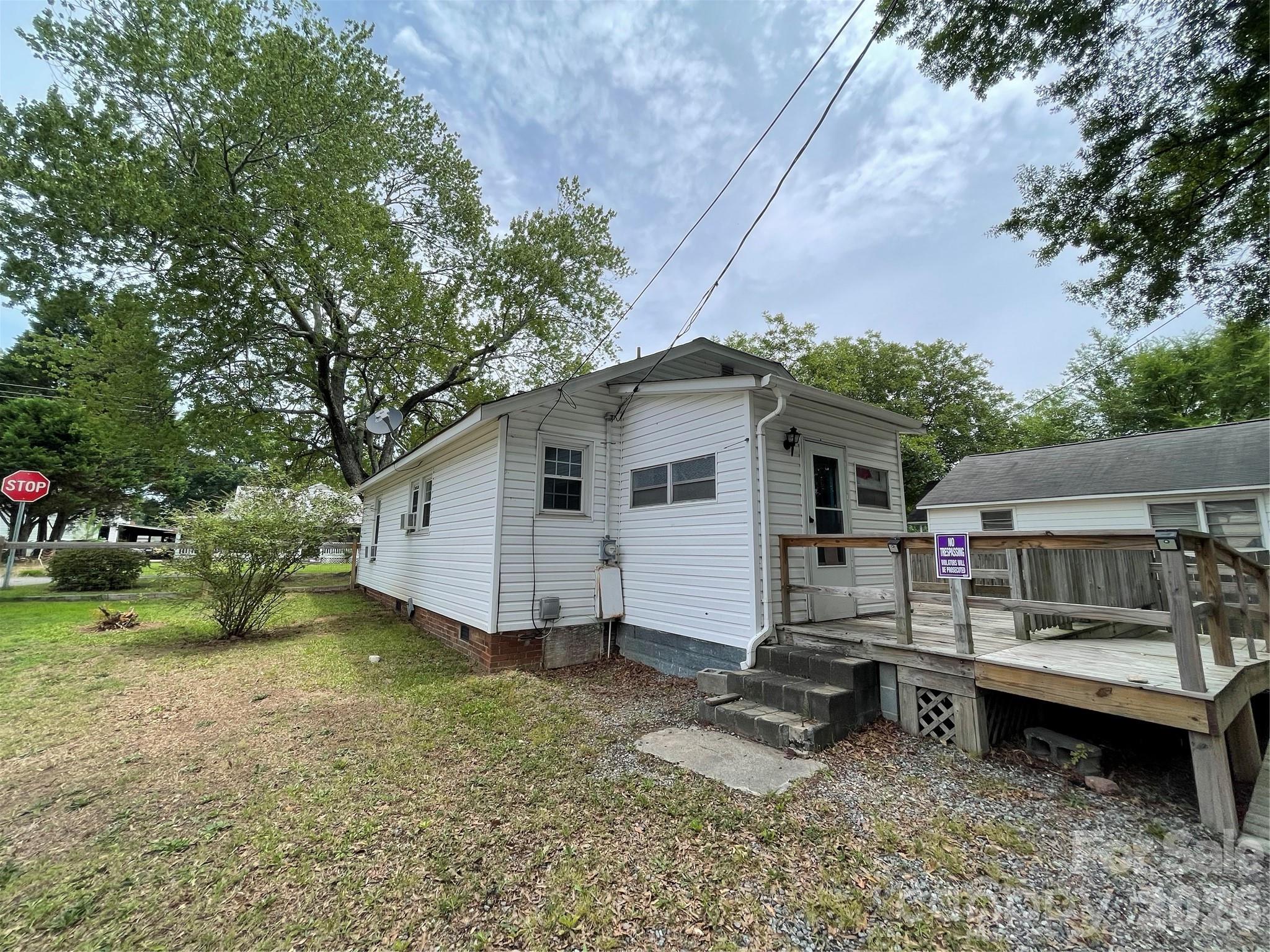 1408 Moose Road — Kannapolis