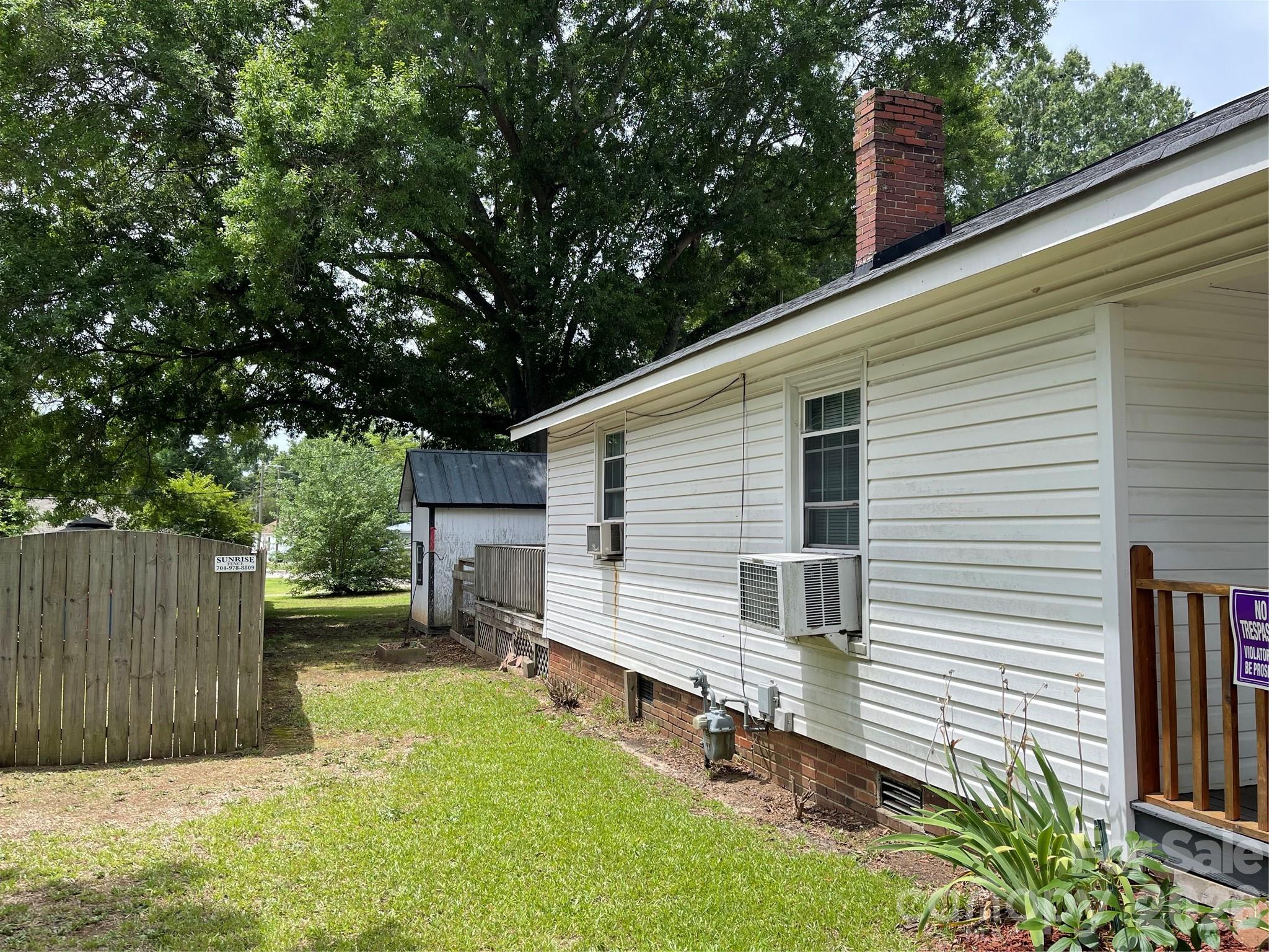 1408 Moose Road — Kannapolis