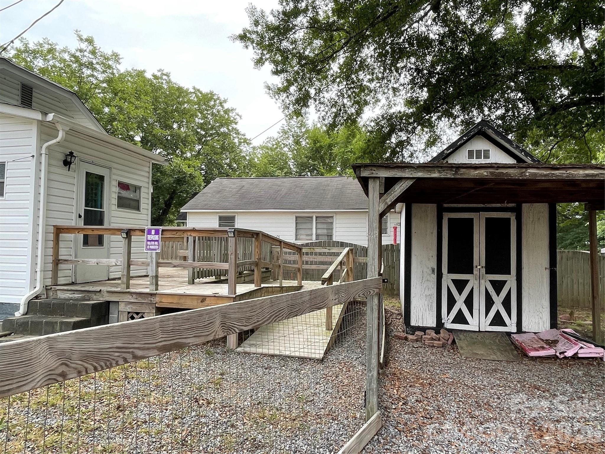 1408 Moose Road — Kannapolis