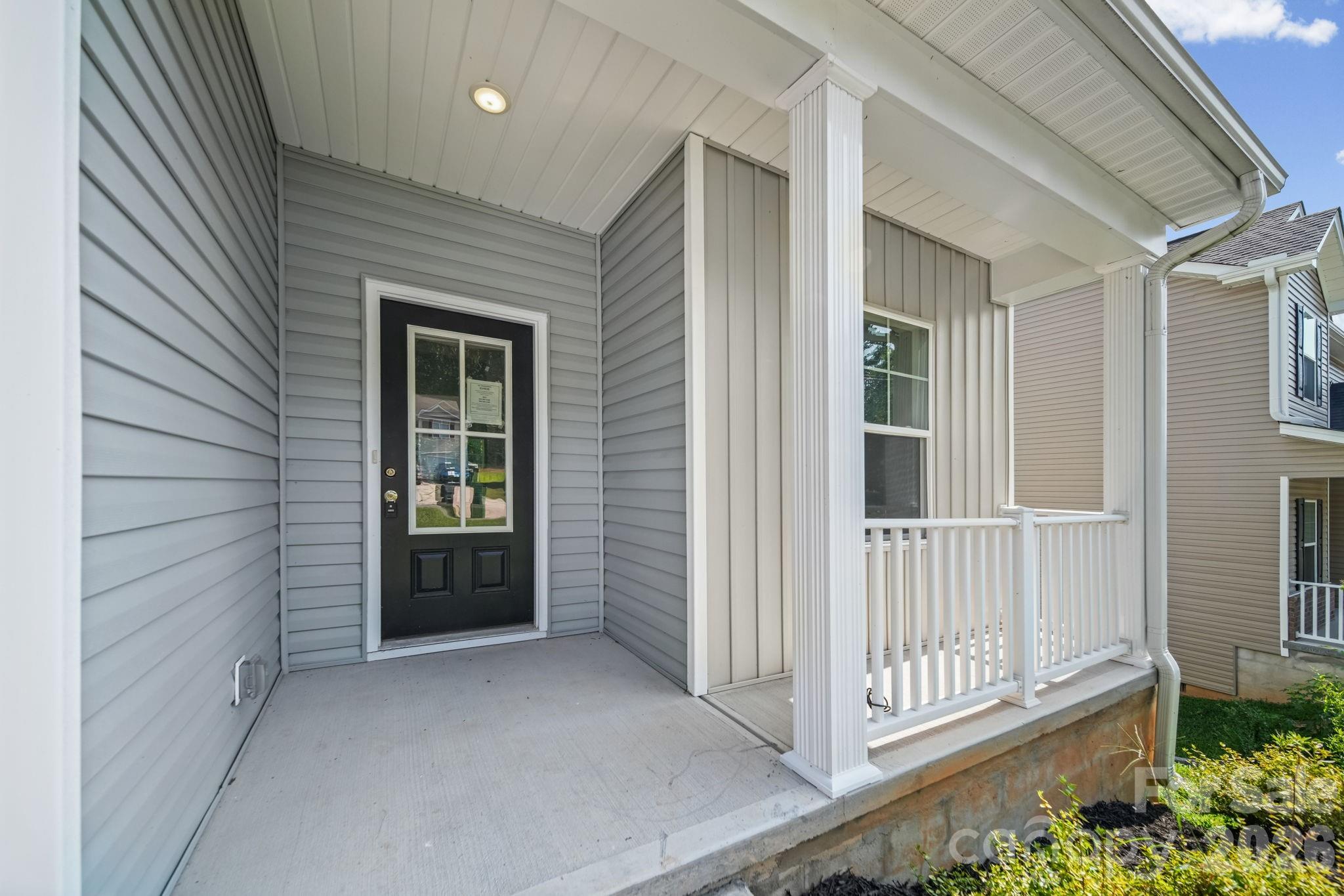 7725 E Lane Drive — Charlotte