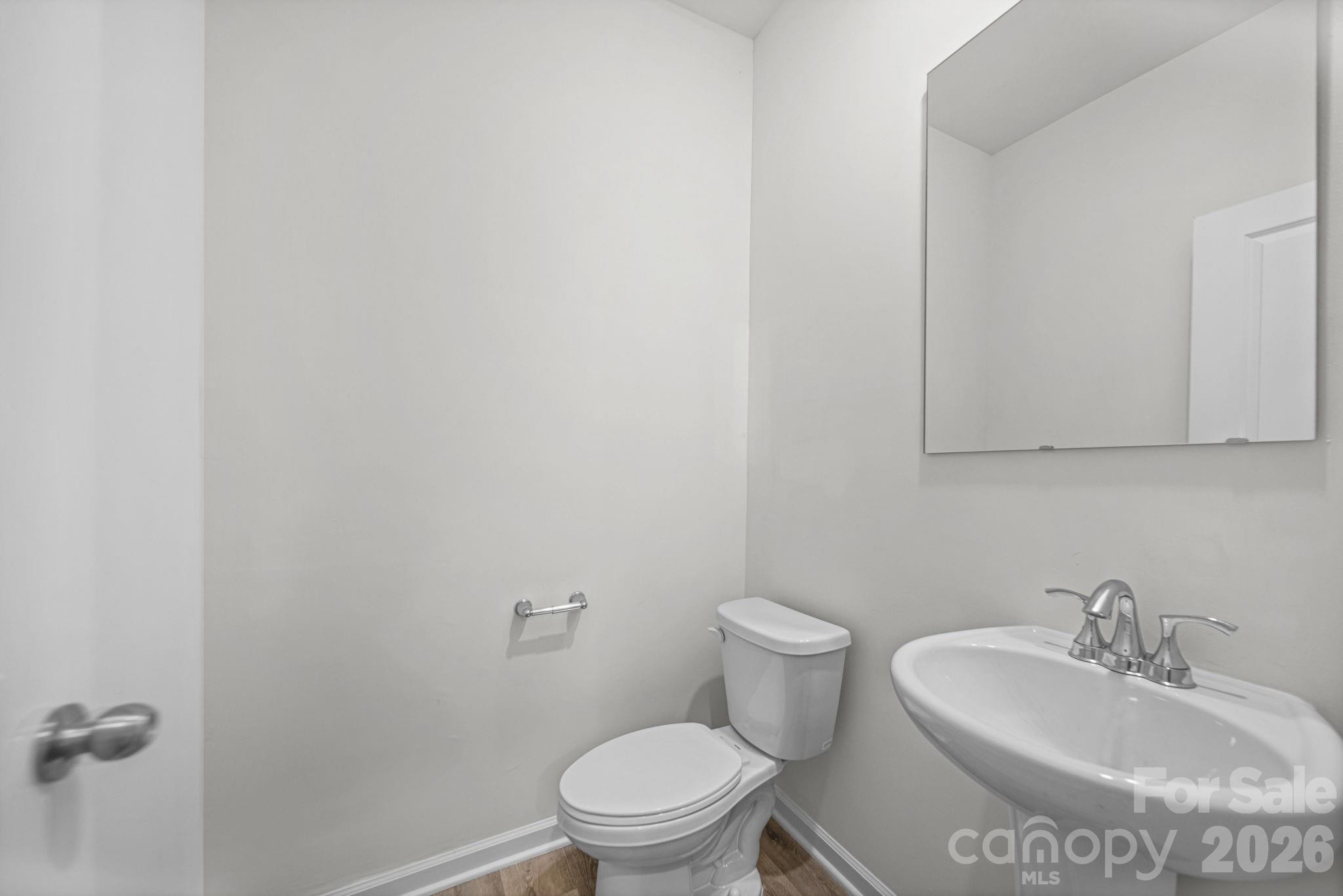 7725 E Lane Drive — Charlotte