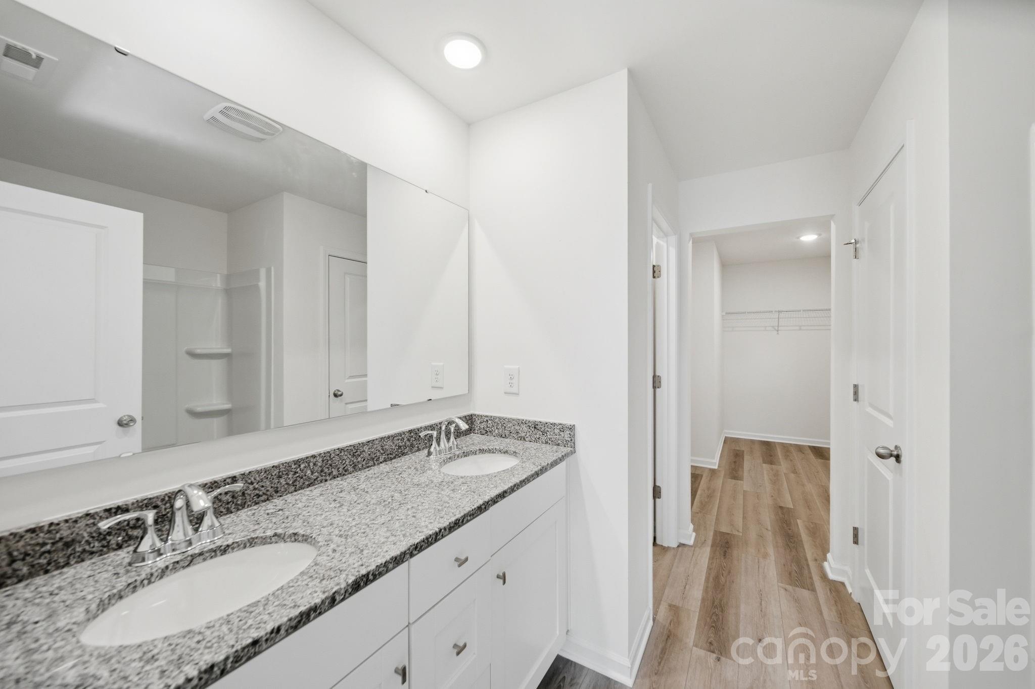 7725 E Lane Drive — Charlotte