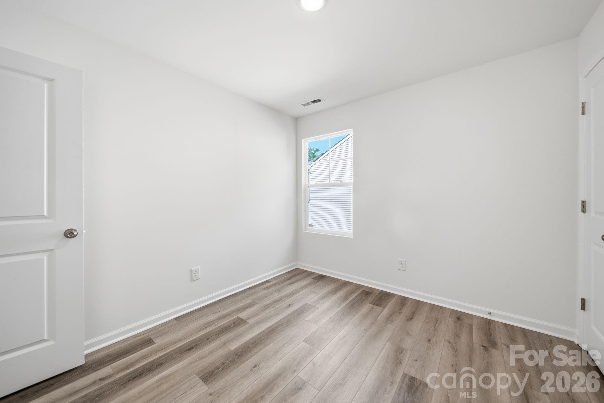 7725 E Lane Drive — Charlotte