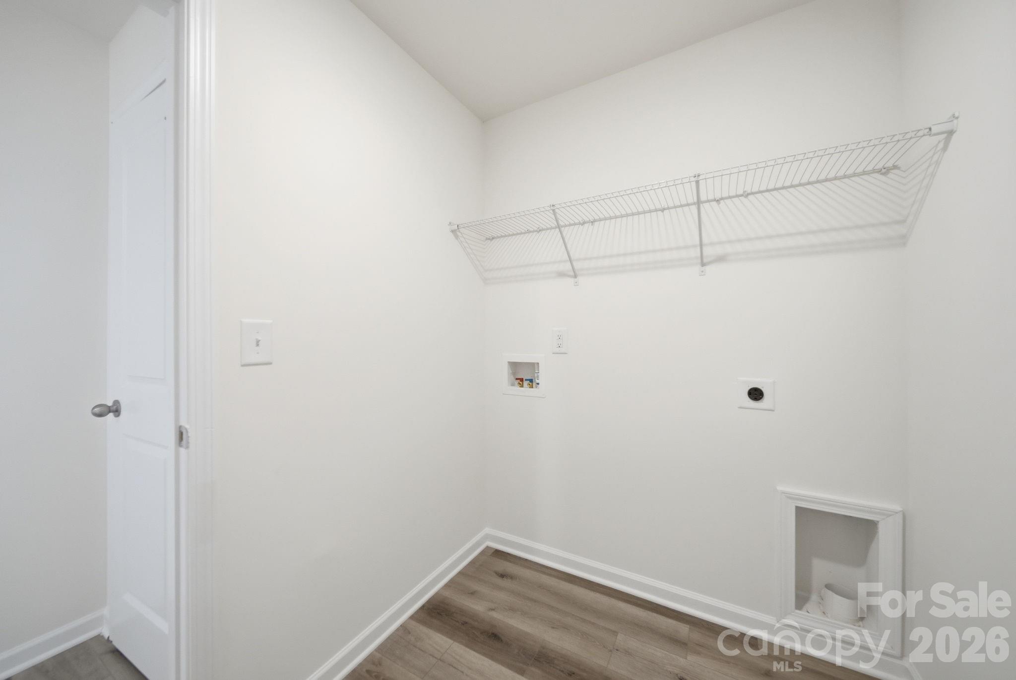 7725 E Lane Drive — Charlotte