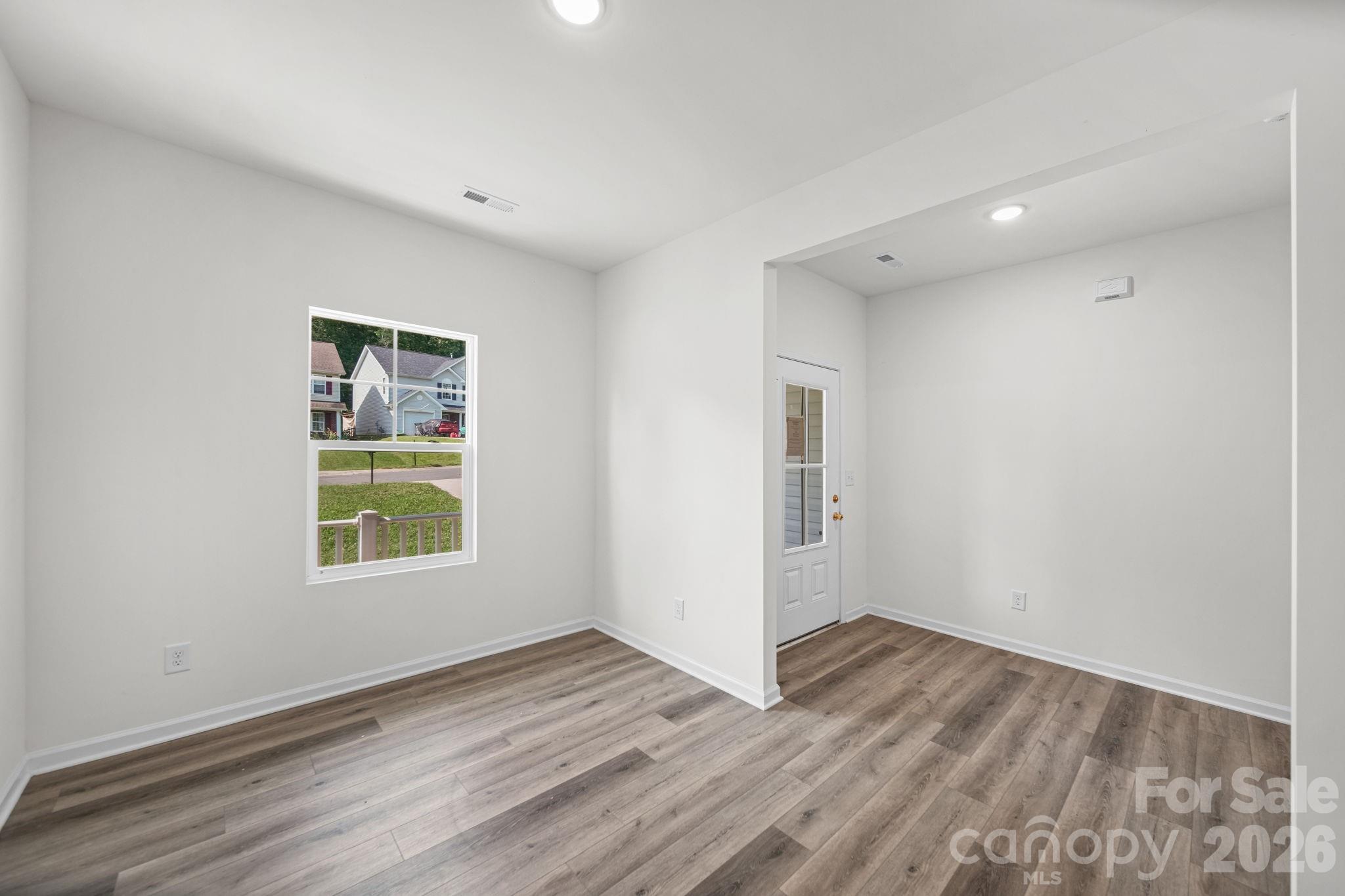 7725 E Lane Drive — Charlotte