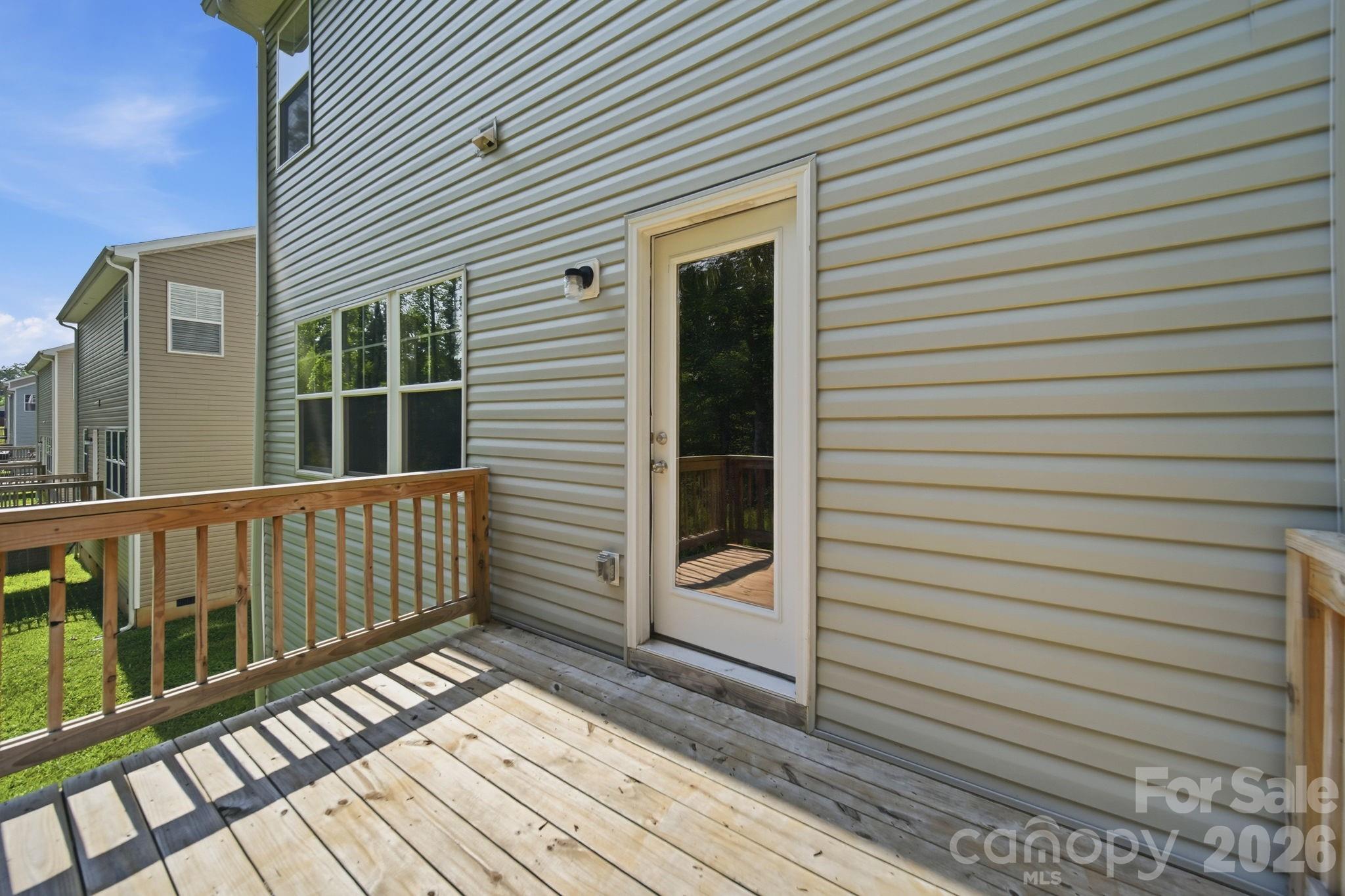 7725 E Lane Drive — Charlotte