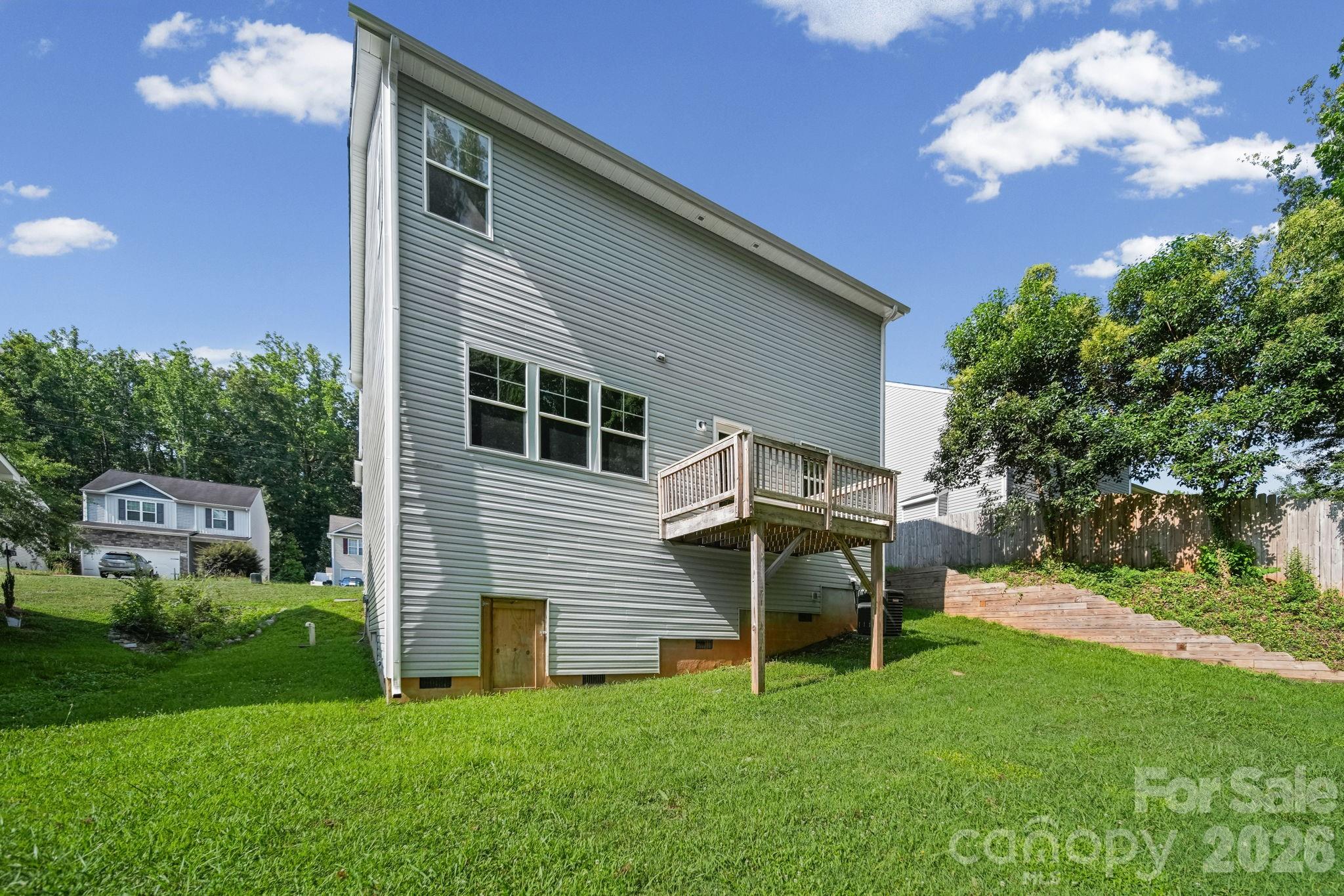 7725 E Lane Drive — Charlotte