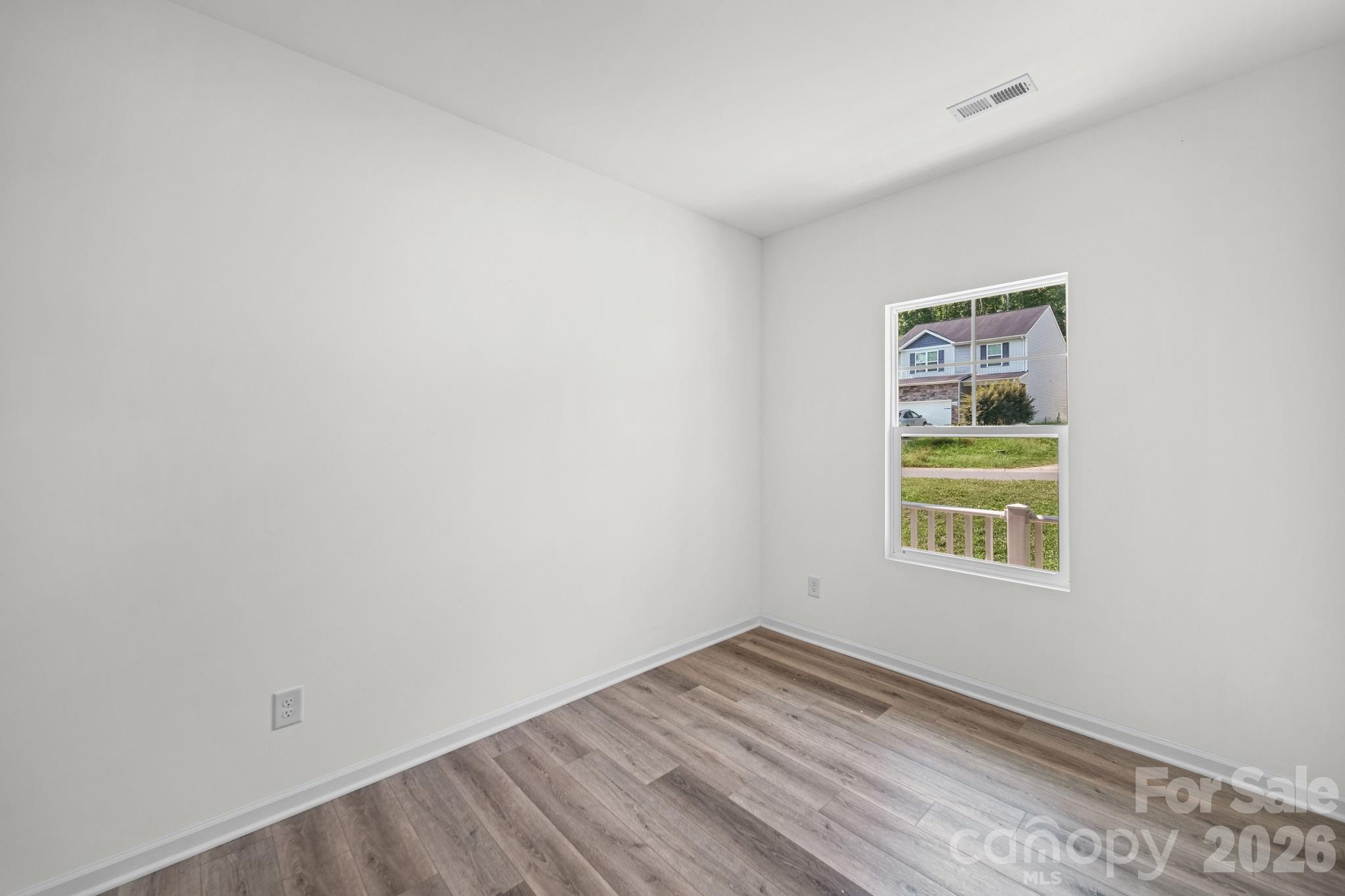 7725 E Lane Drive — Charlotte