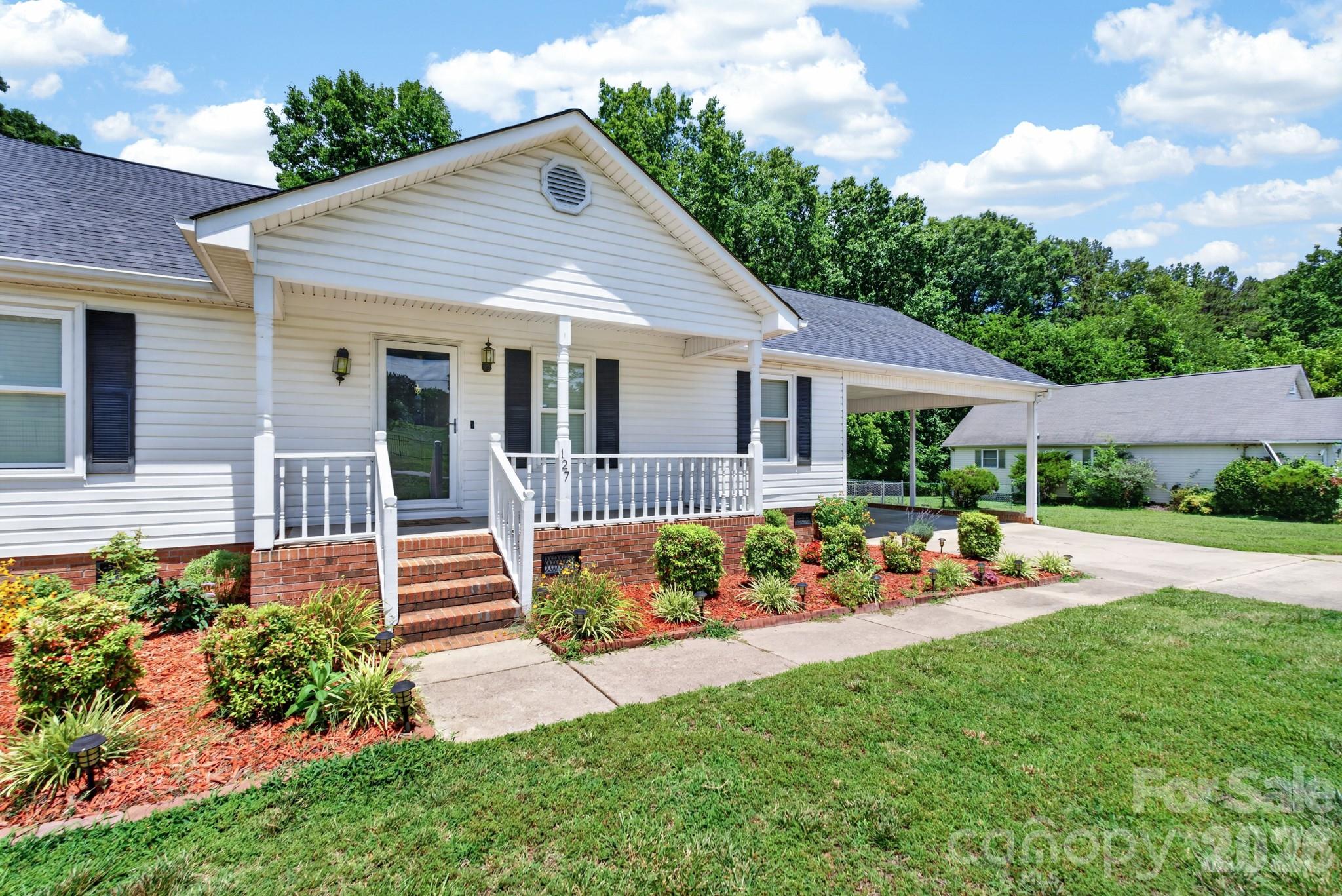 127 Old Airport Road #4 — Concord