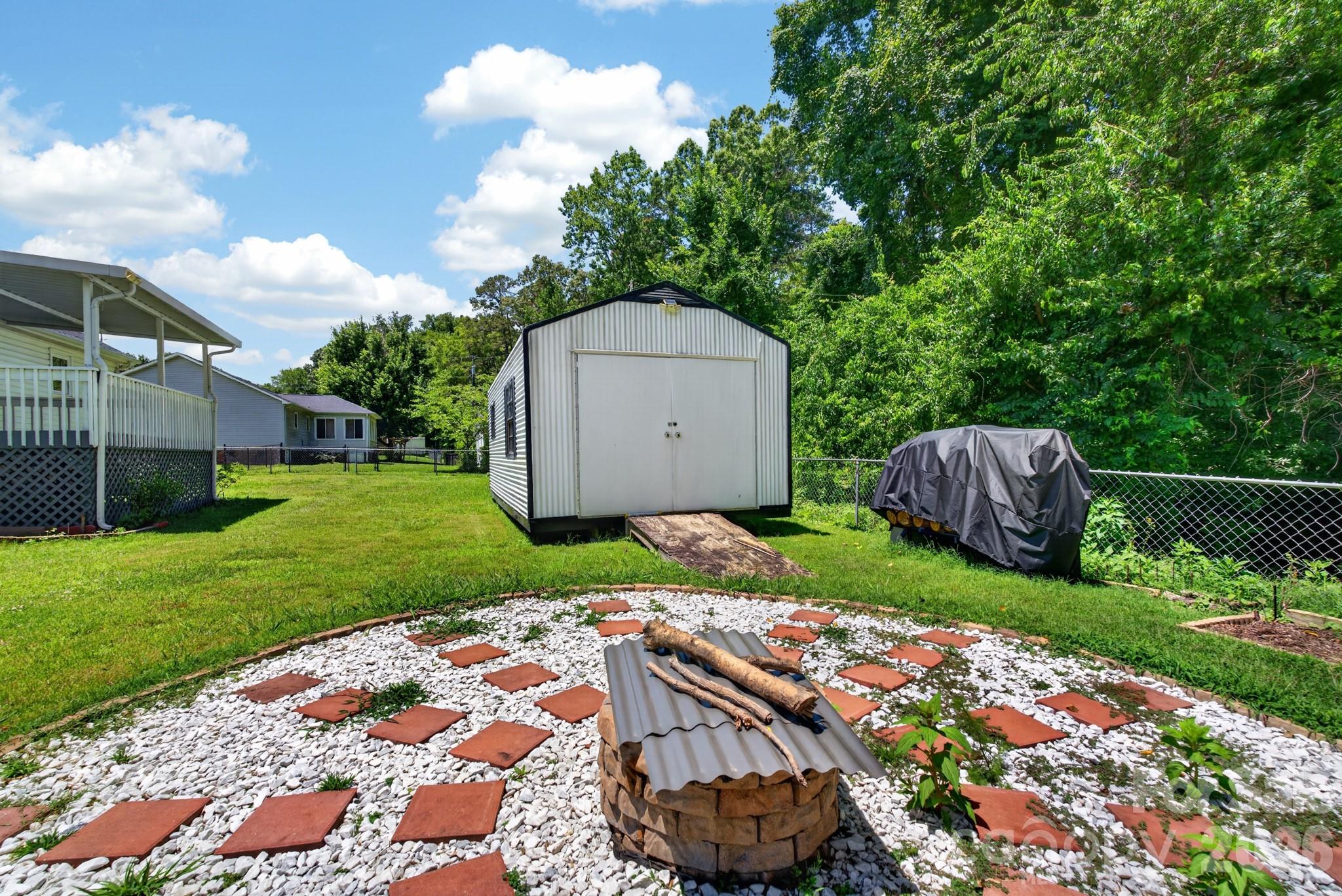 127 Old Airport Road #4 — Concord