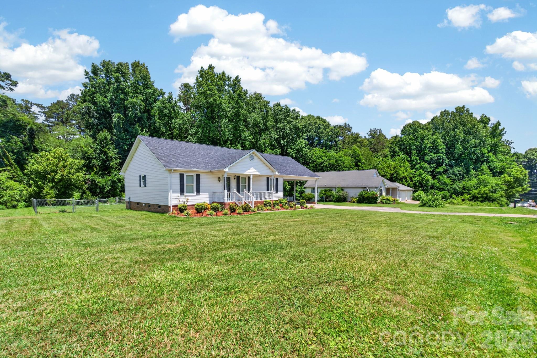 127 Old Airport Road #4 — Concord