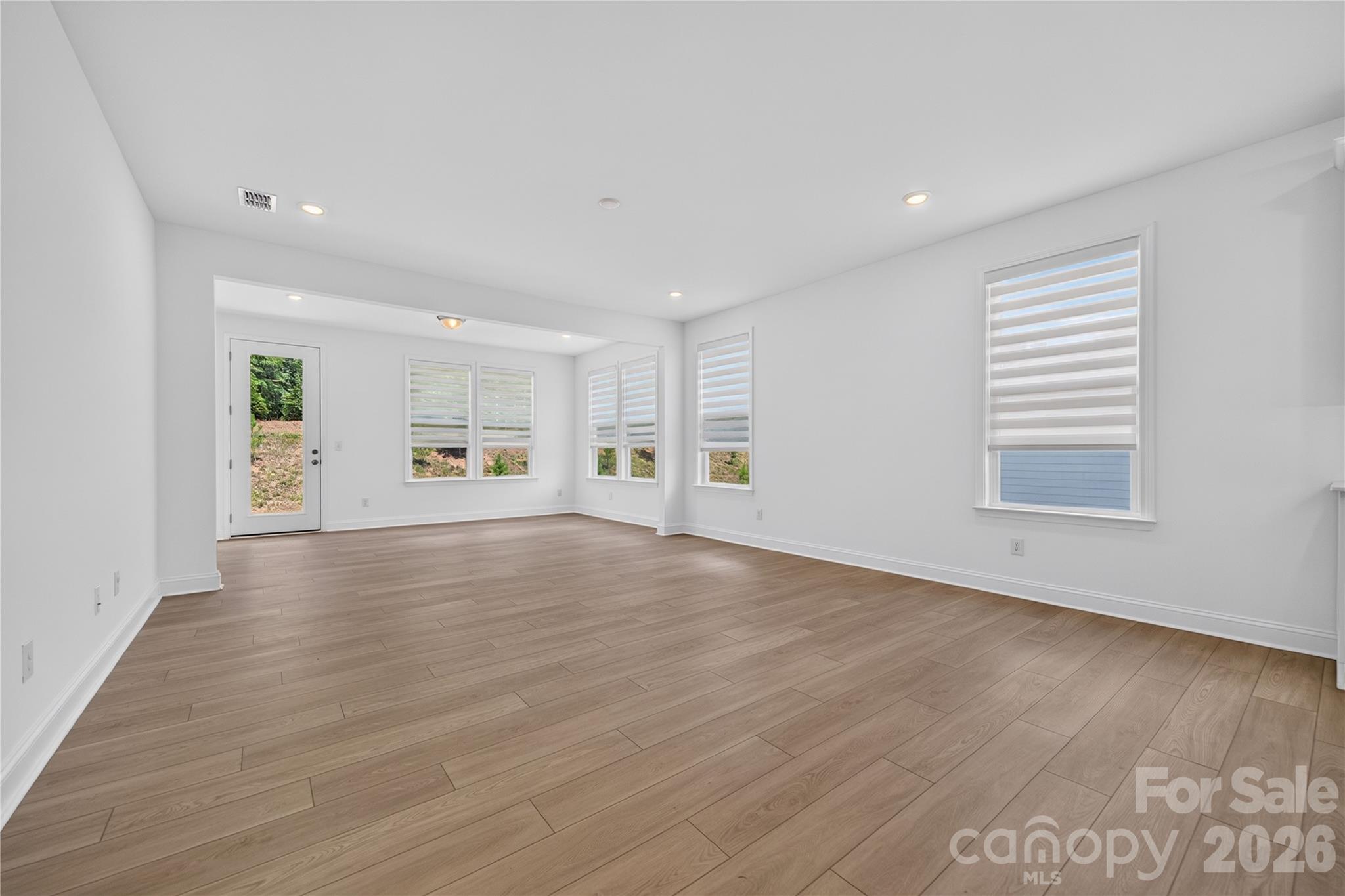 4790 Formation Court — Lancaster