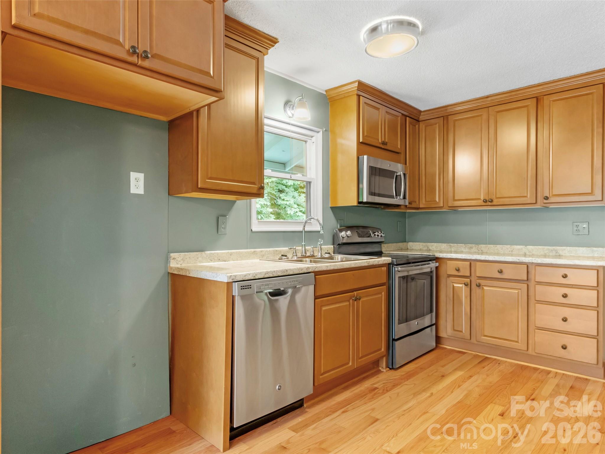 1210 Blevins Branch Road — Bakersville
