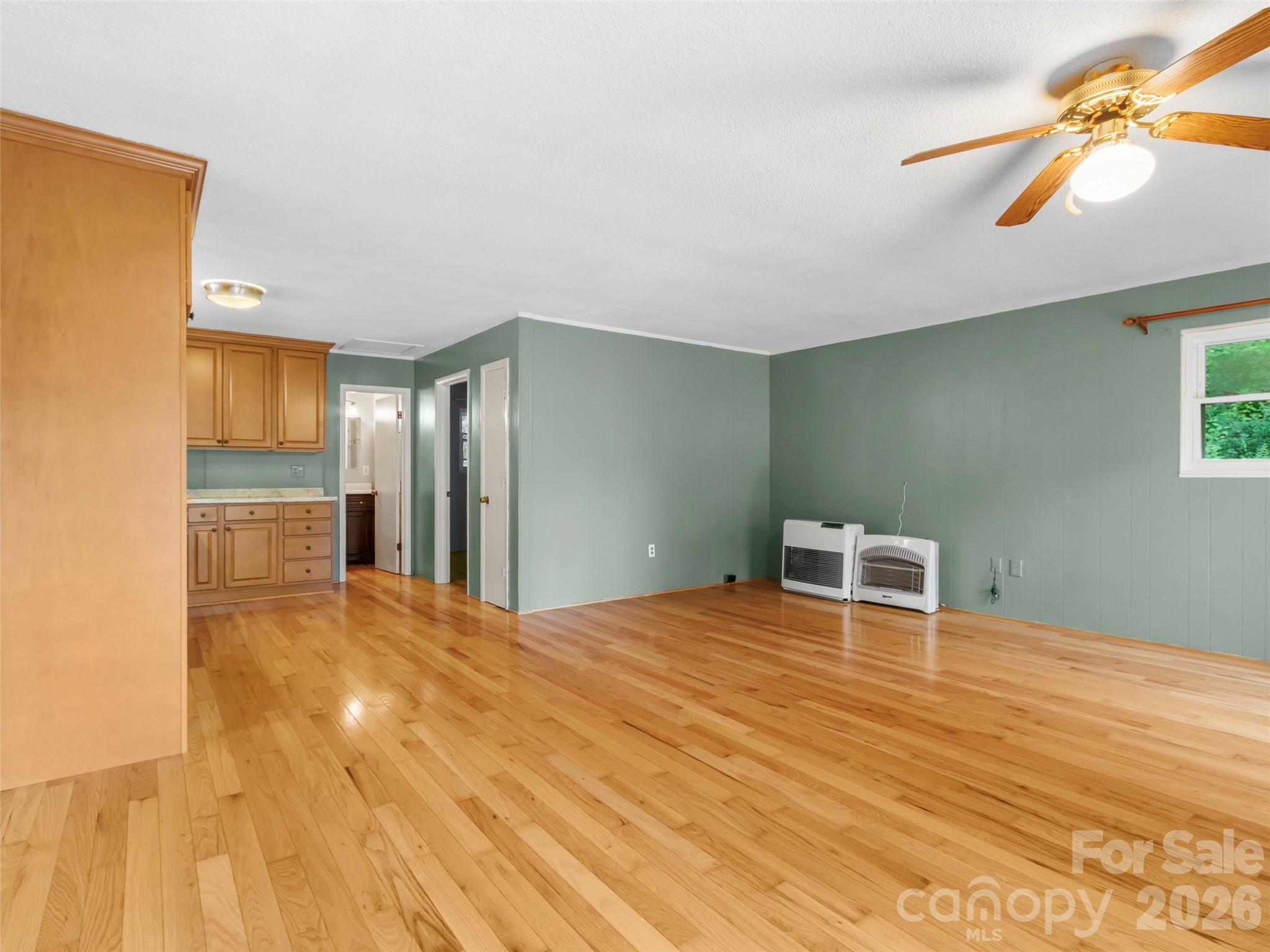 1210 Blevins Branch Road — Bakersville