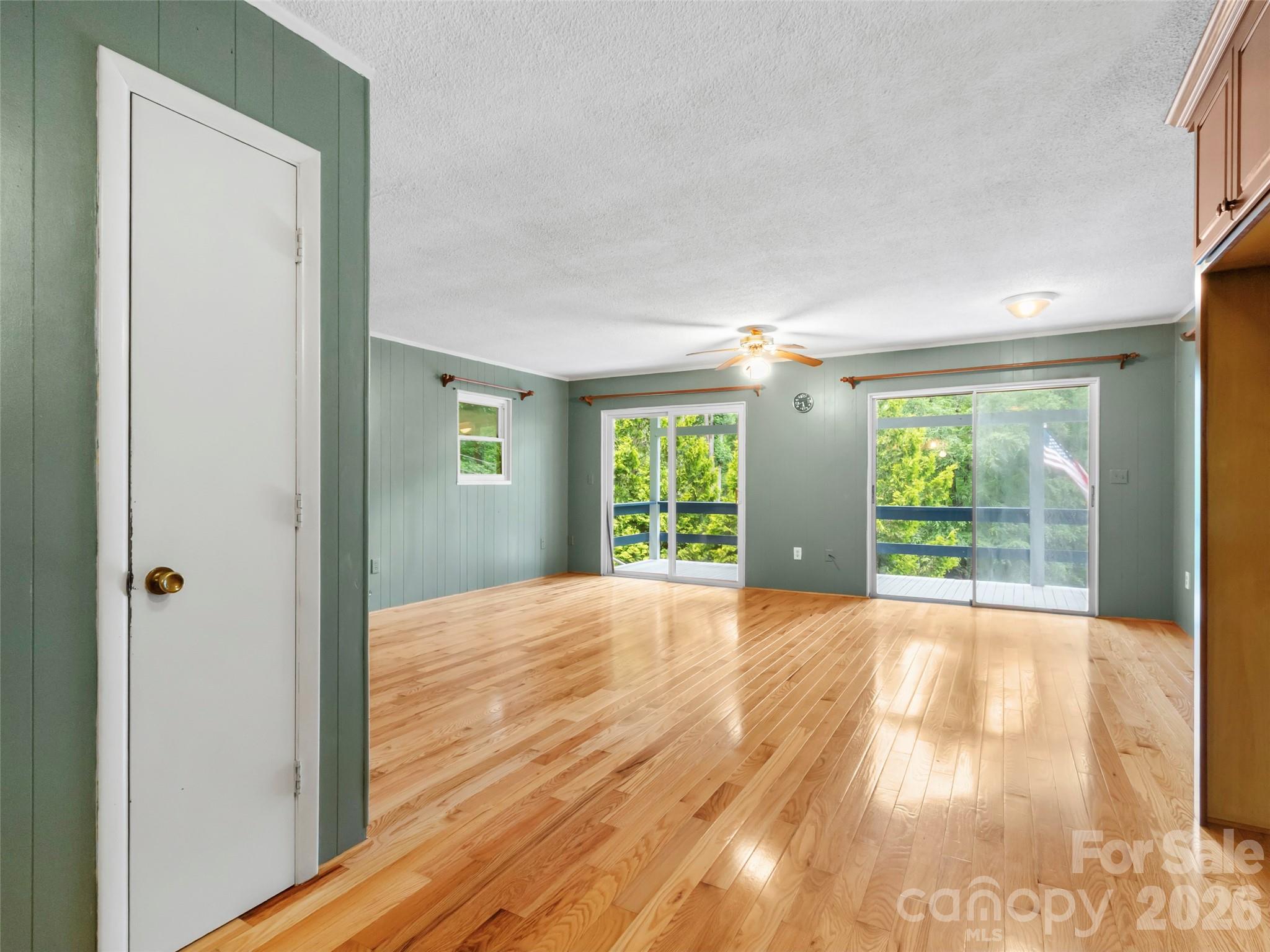 1210 Blevins Branch Road — Bakersville