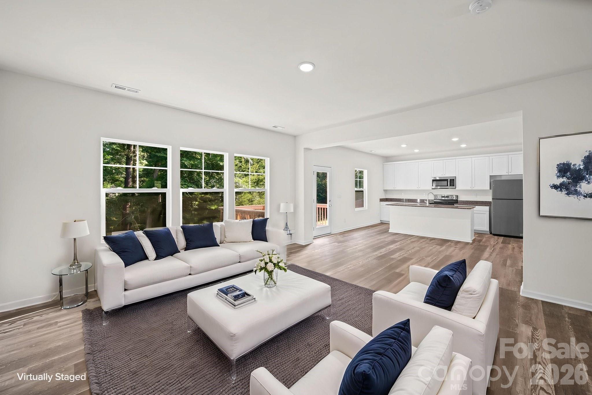 7809 E Lane Drive — Charlotte