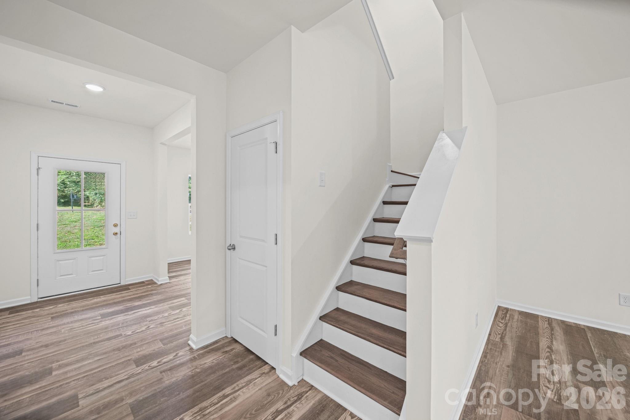 7809 E Lane Drive — Charlotte