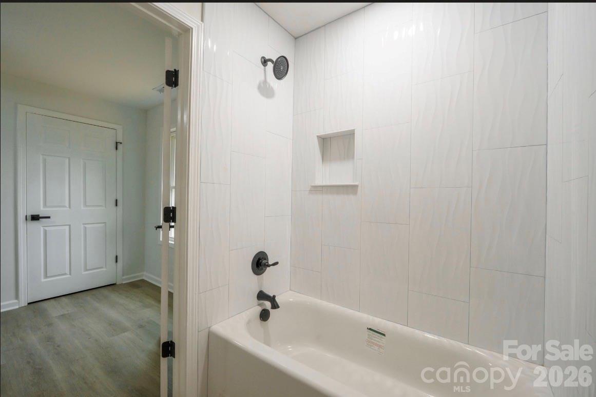 1810 E Greenbriar Road — Statesville