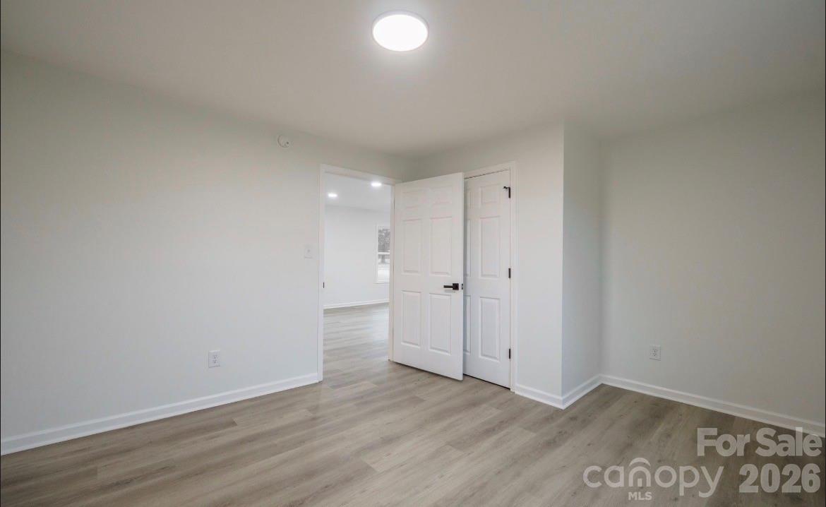 1810 E Greenbriar Road — Statesville