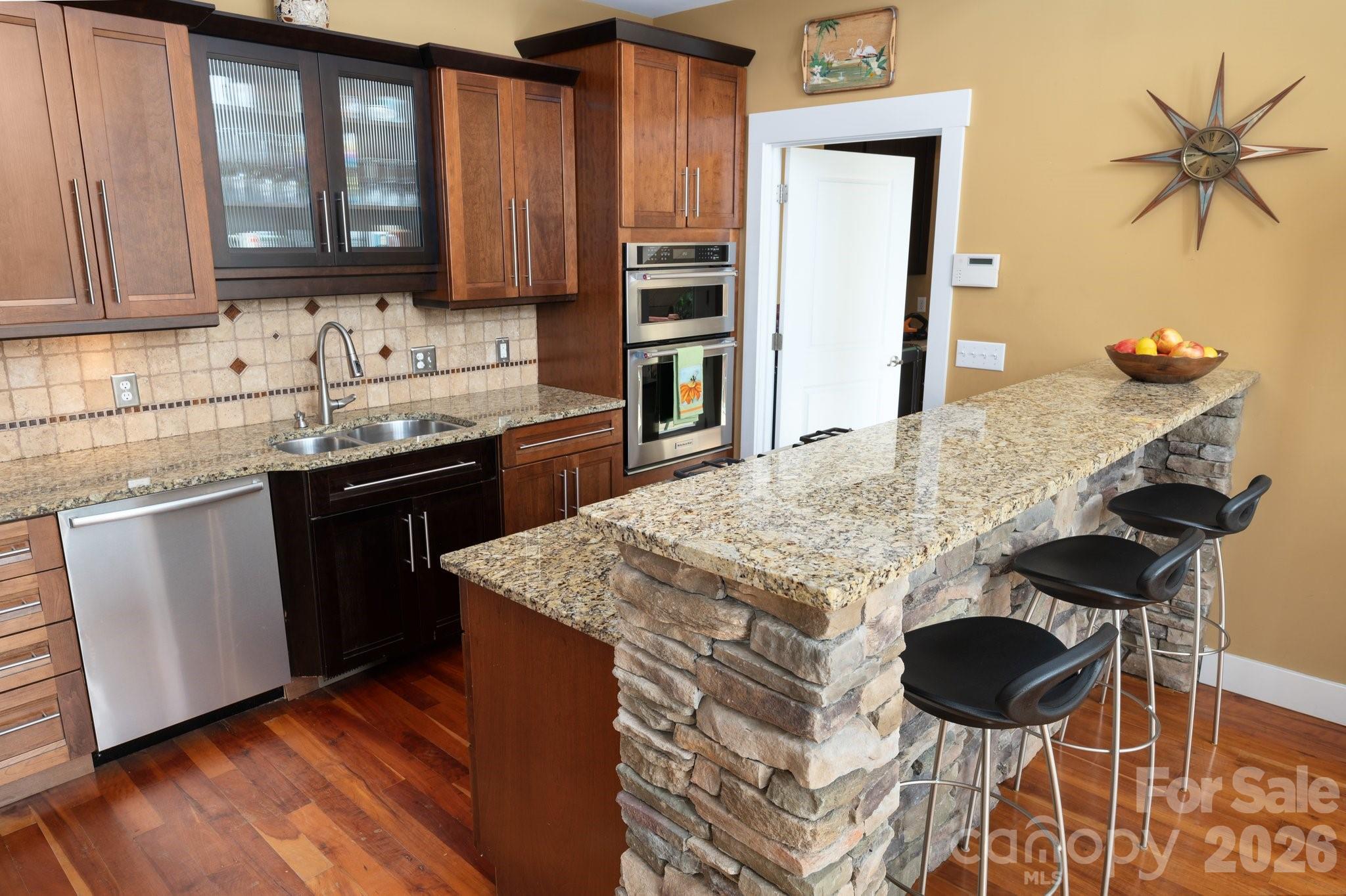 130 Black Oak Drive — Asheville
