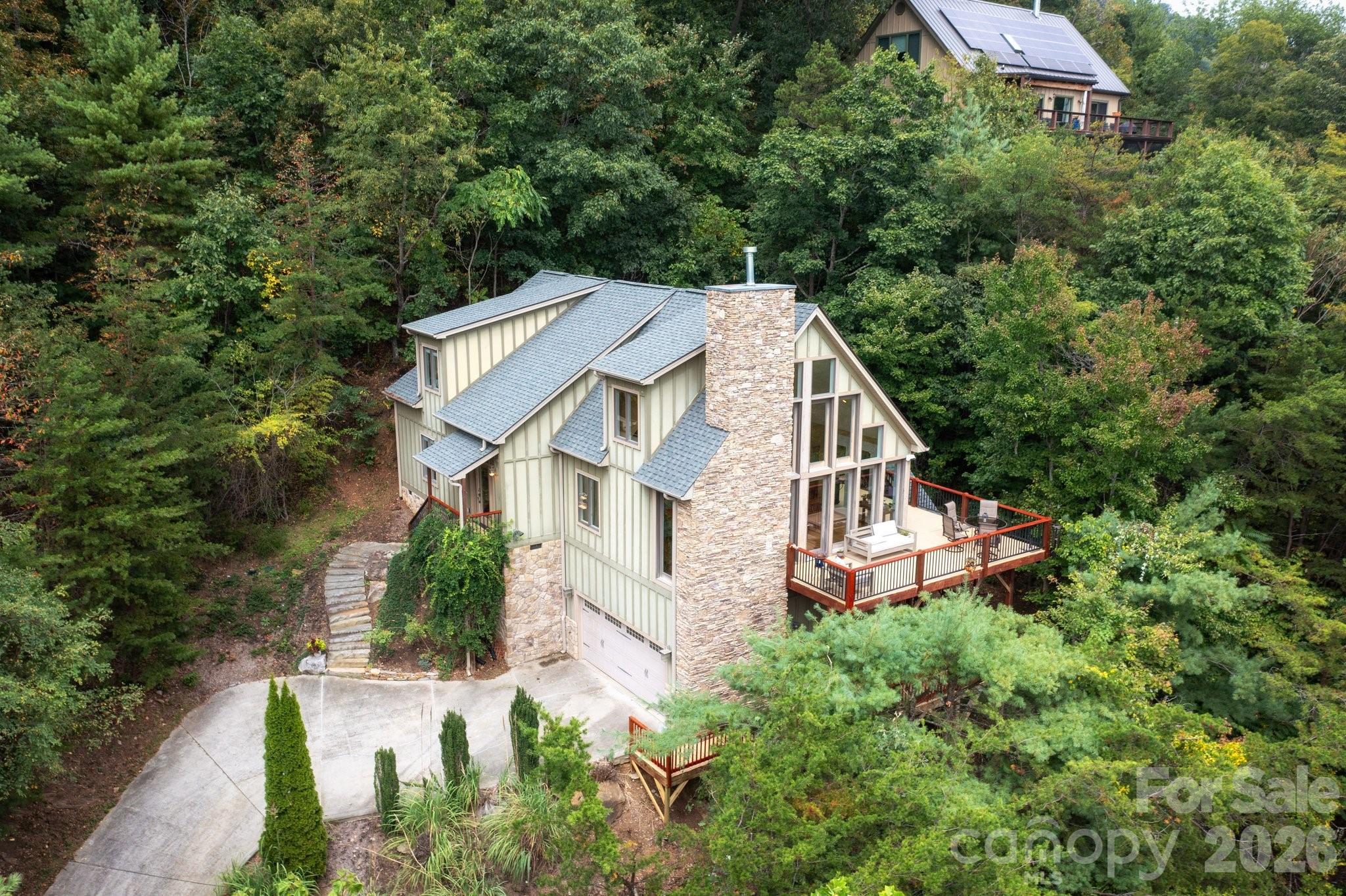 130 Black Oak Drive — Asheville