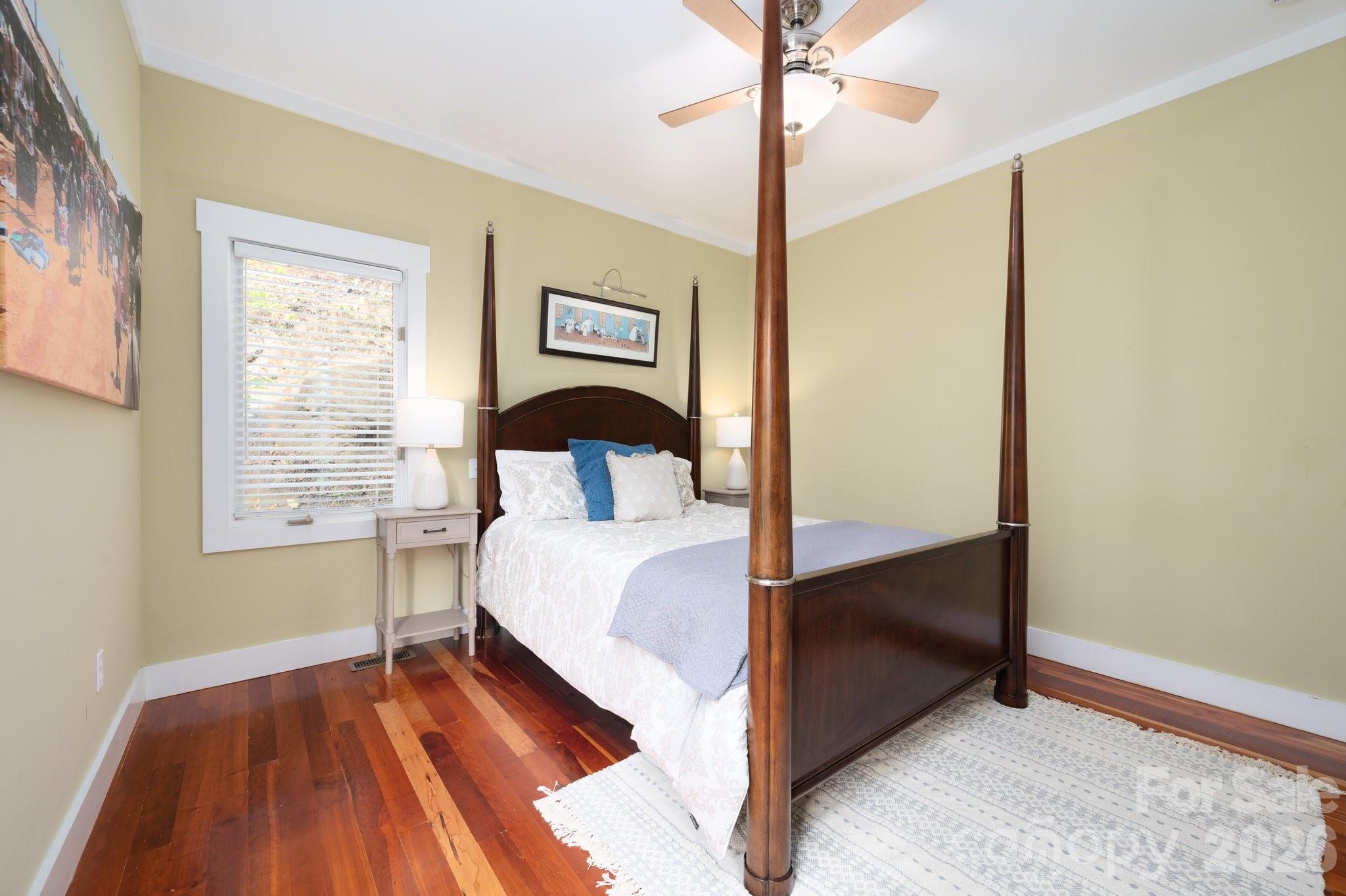 130 Black Oak Drive — Asheville