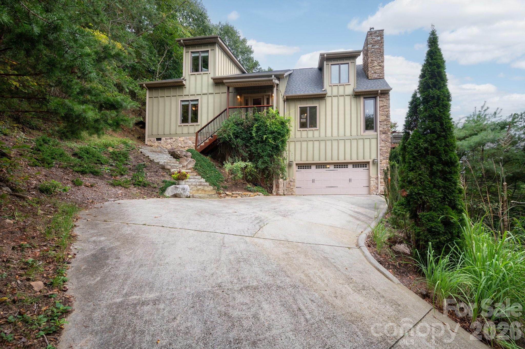130 Black Oak Drive — Asheville