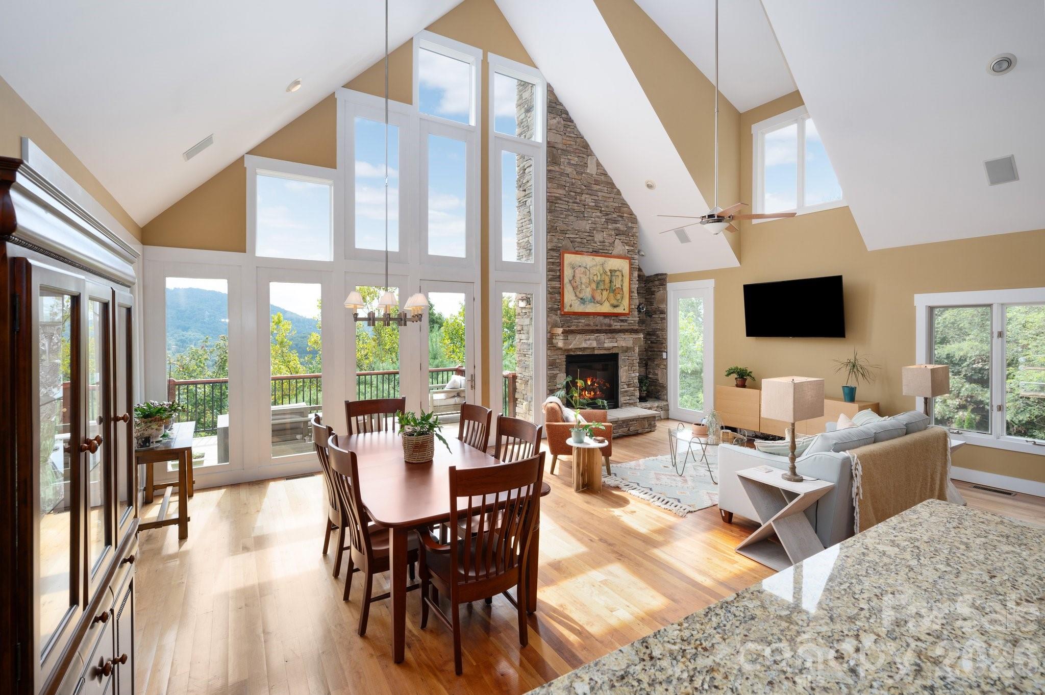 130 Black Oak Drive — Asheville