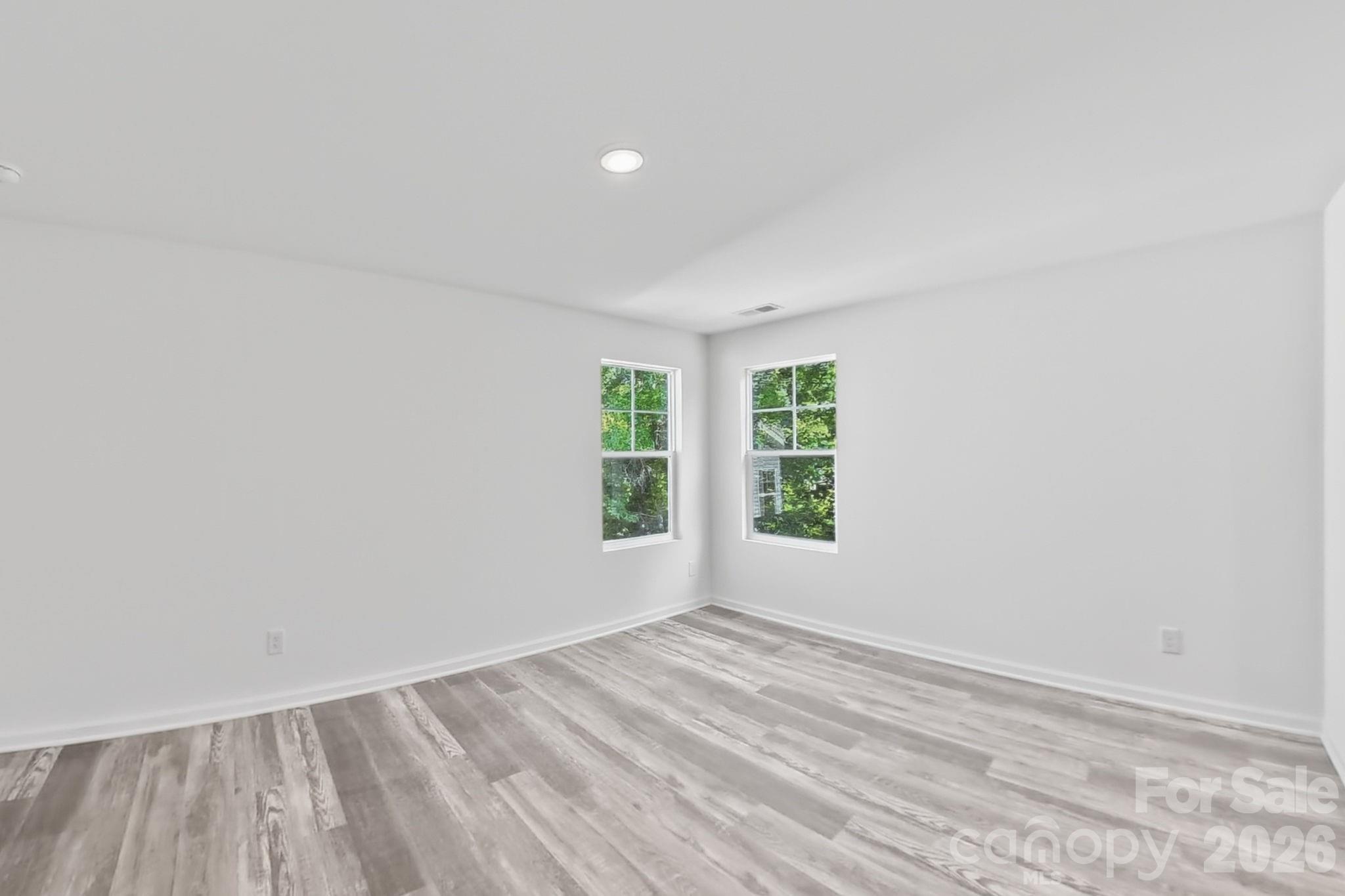 7813 E Lane Drive — Charlotte